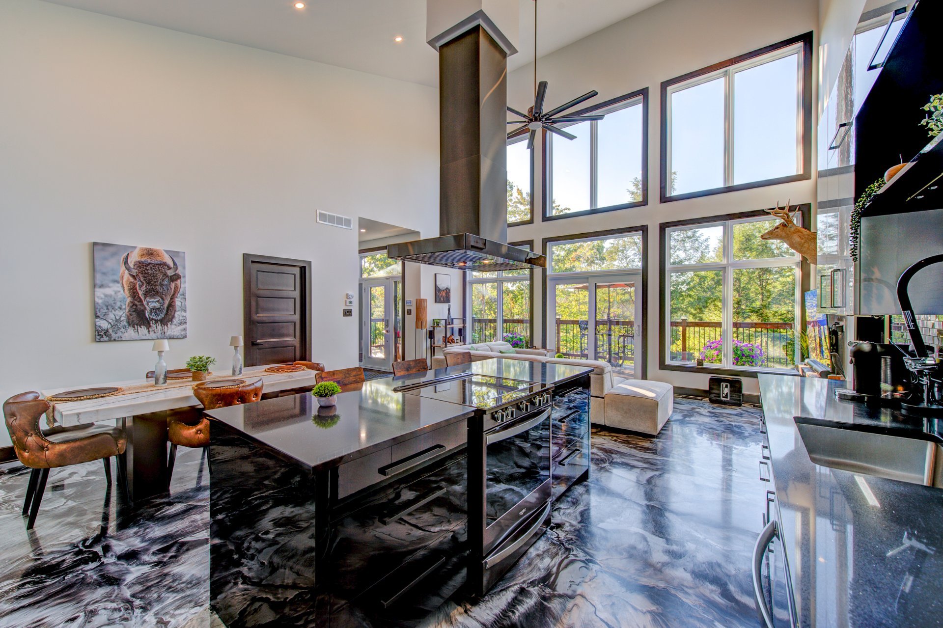 Photo - Overall View