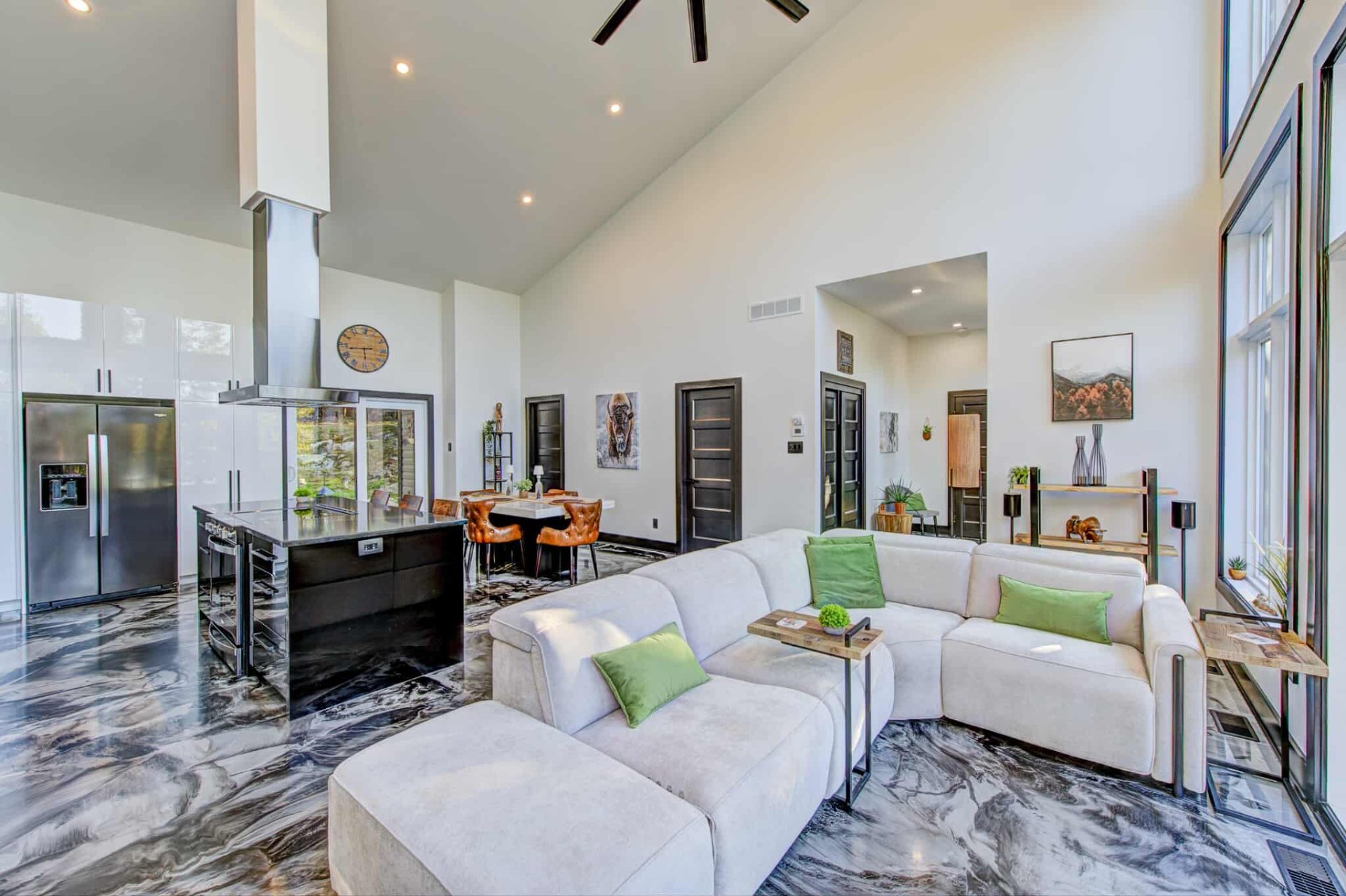 Photo - Overall View