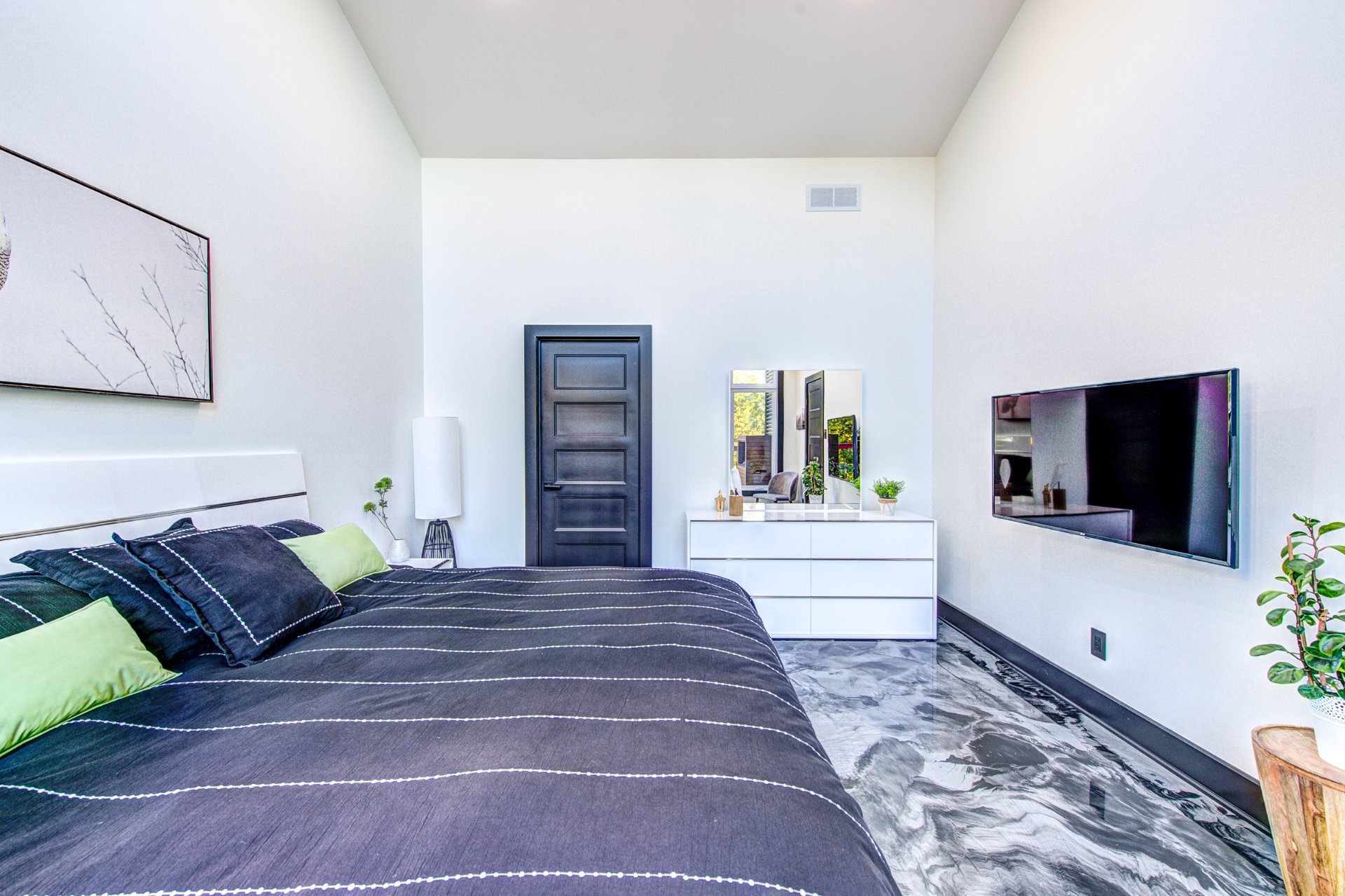 Photo - Primary bedroom