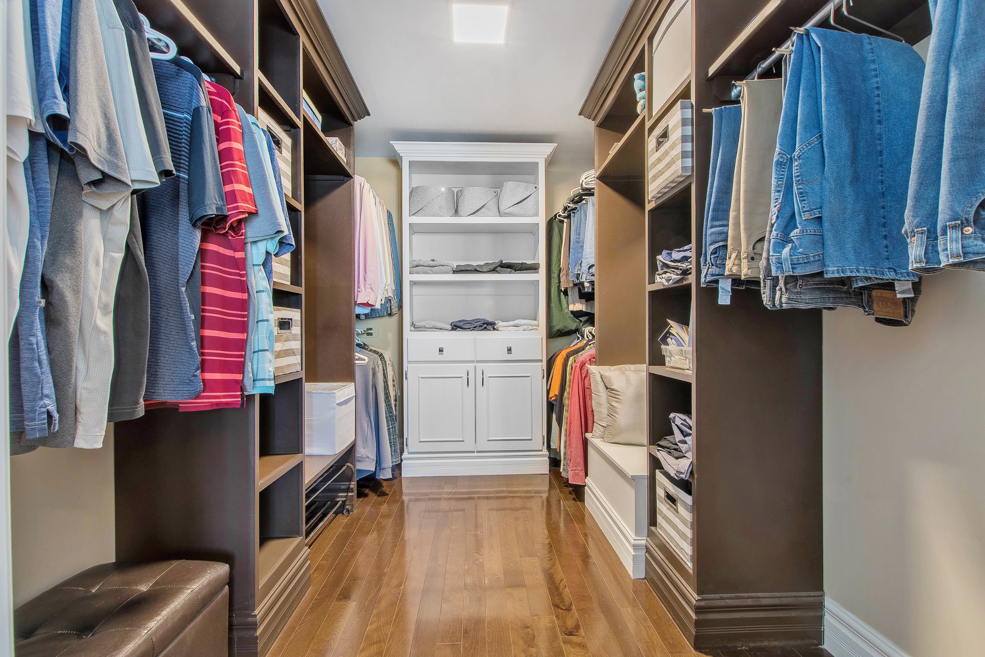 Walk-in closet
