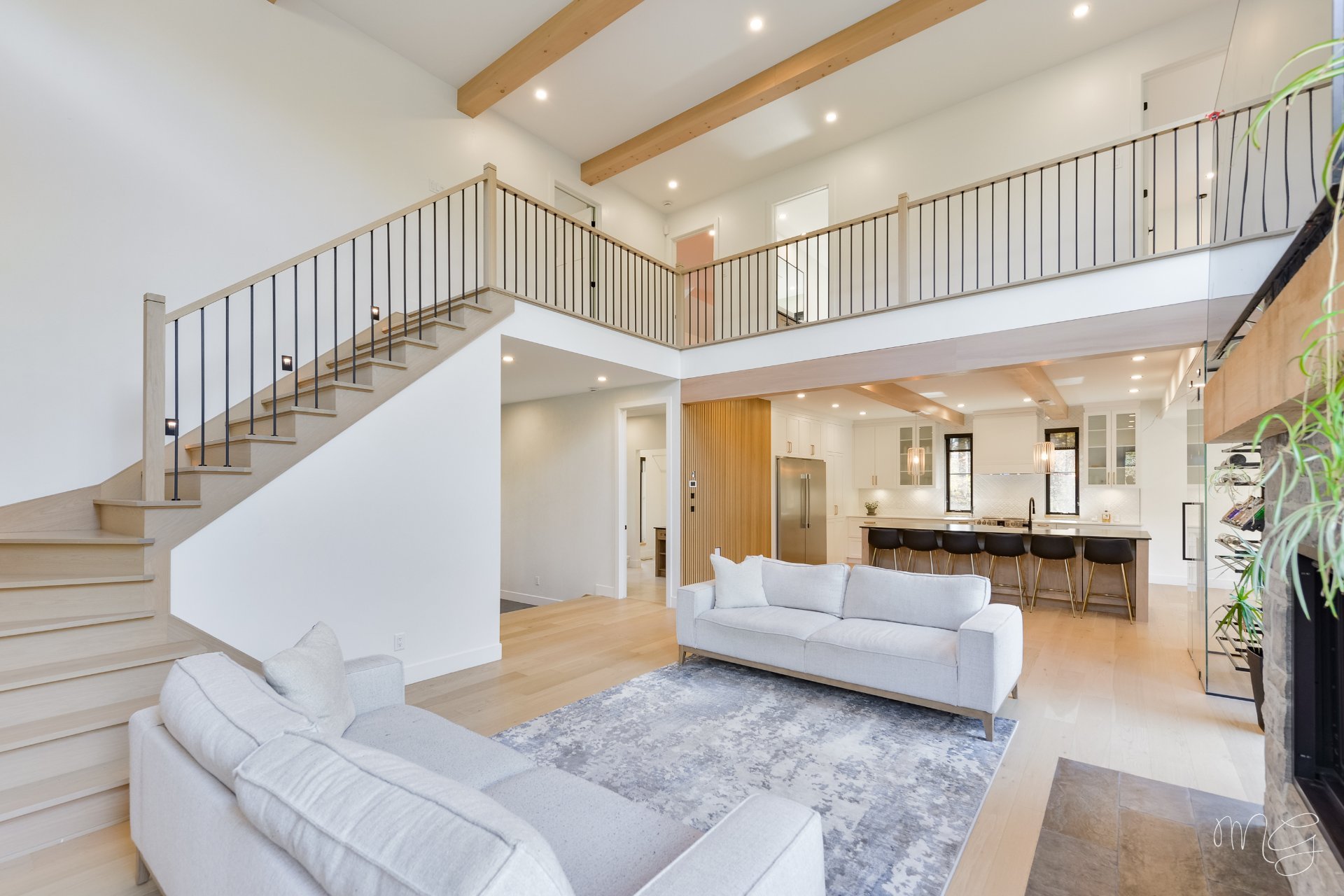 Photo - Overall View