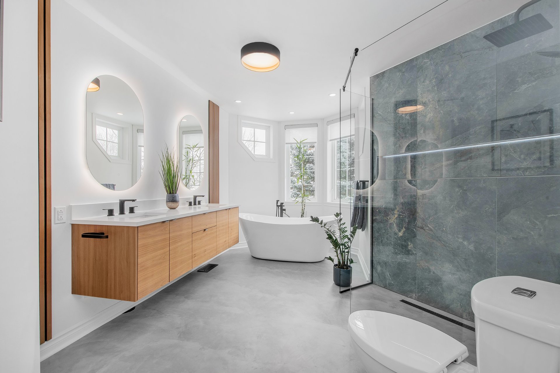 Salle de bains attenante à la CCP