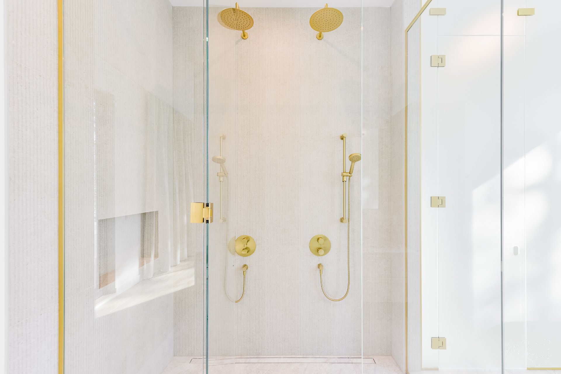 Photo - Salle de bains attenante à la CCP