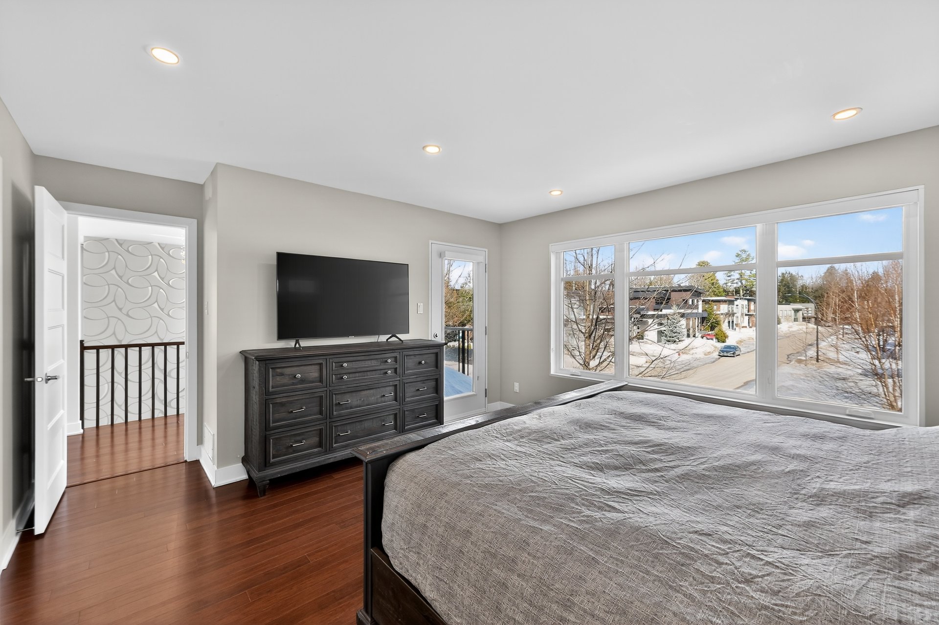 Photo - Primary bedroom