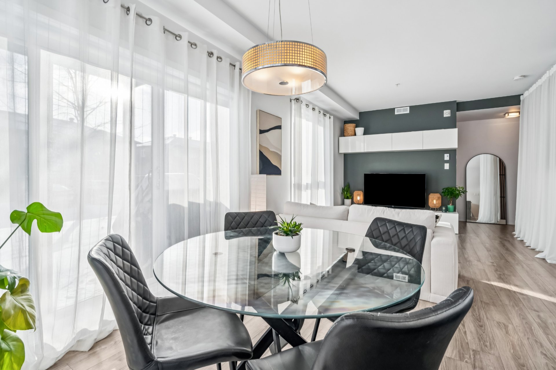 Photo - Salle à manger