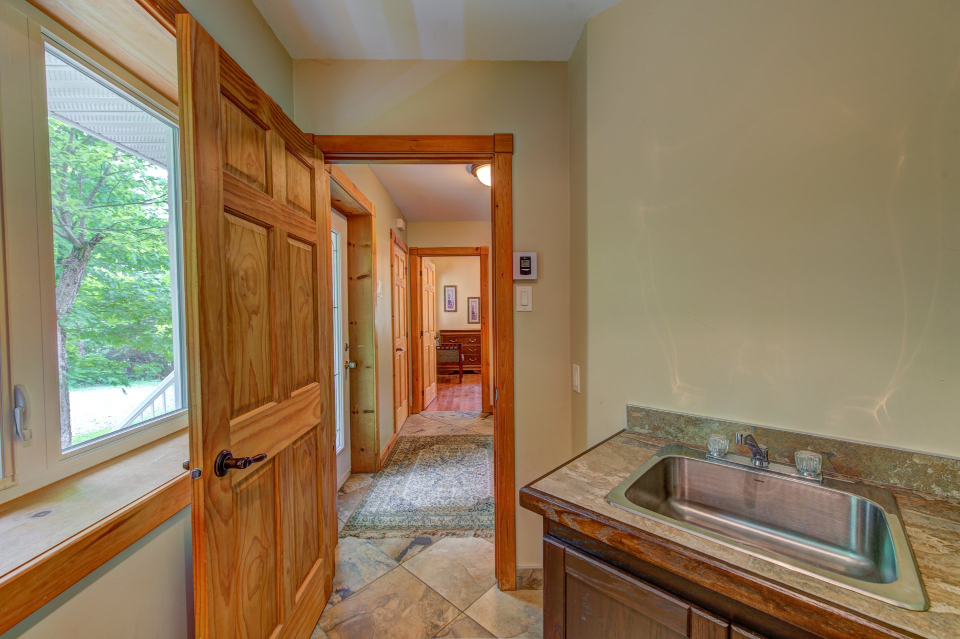 Photo - Laundry room