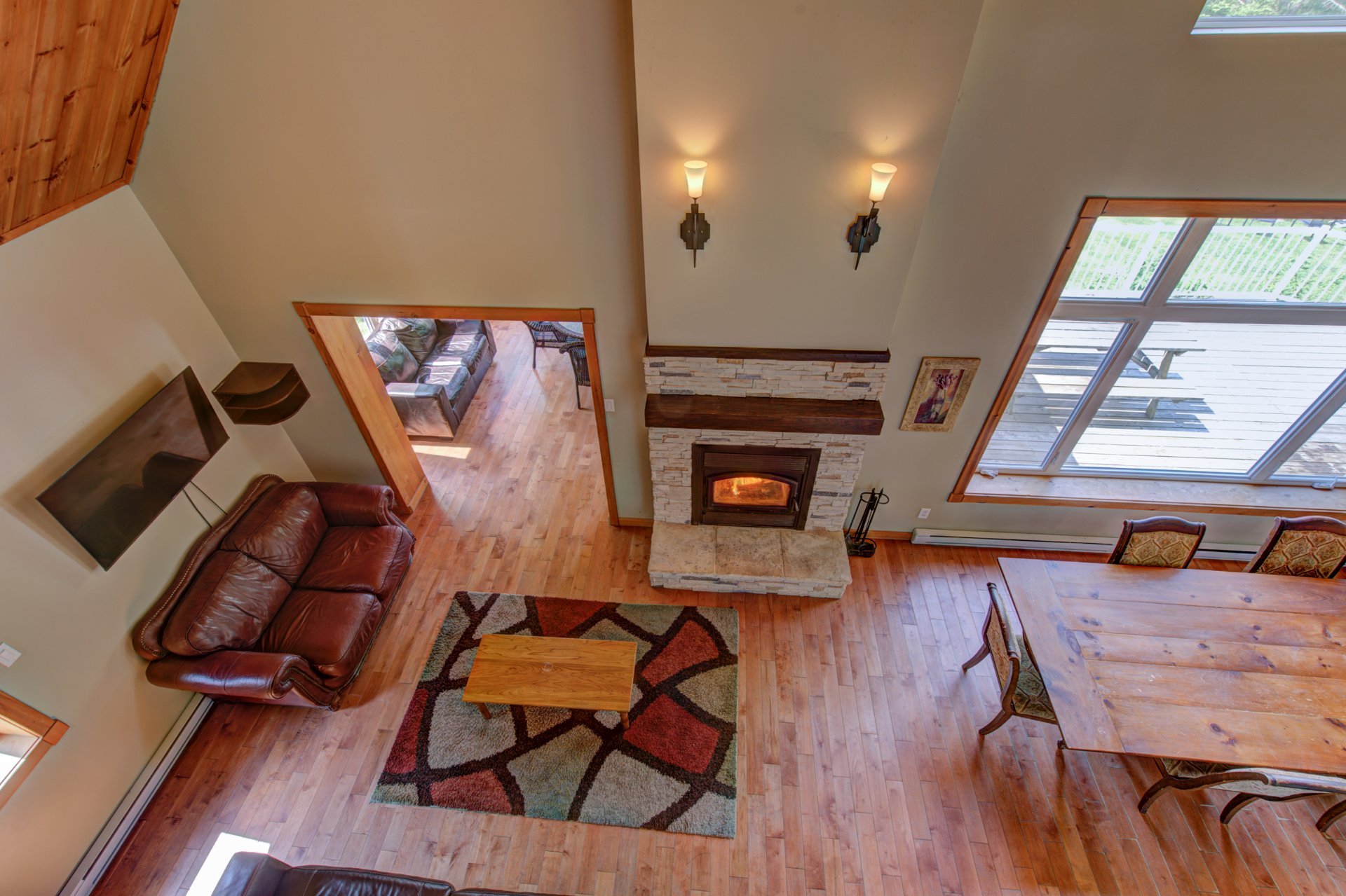 Photo - Overall View