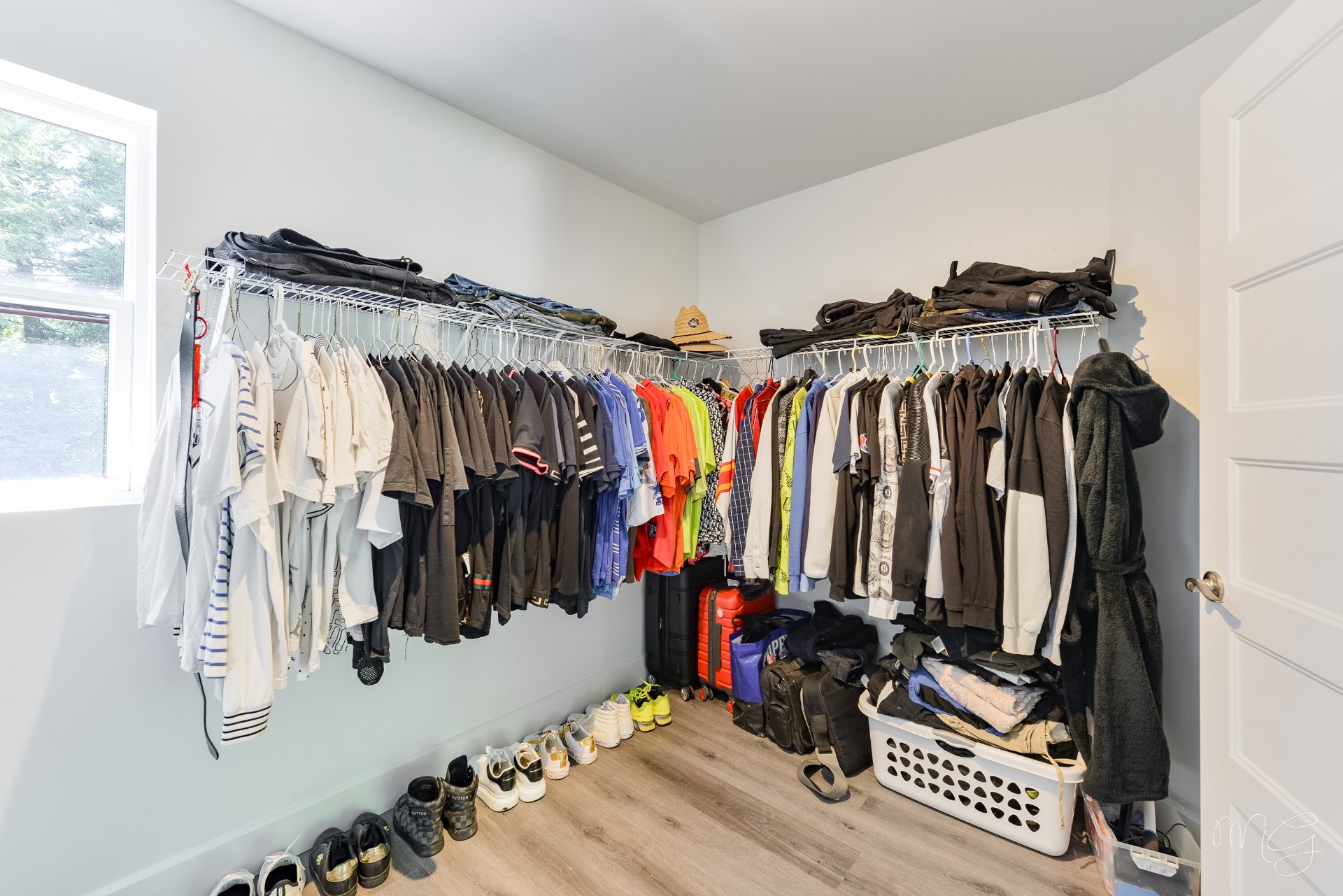 Photo - Walk-in closet
