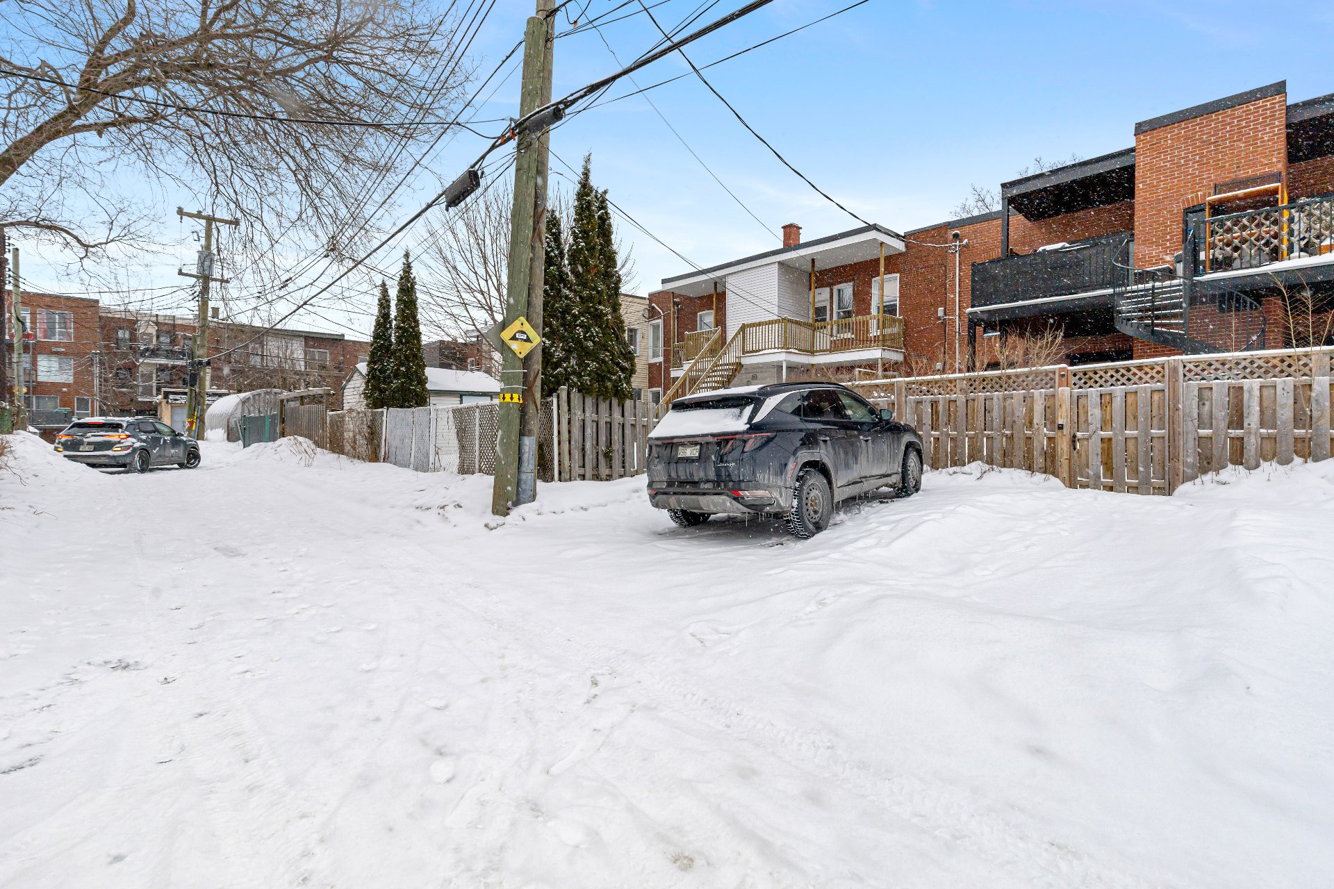 Photo - Stationnement