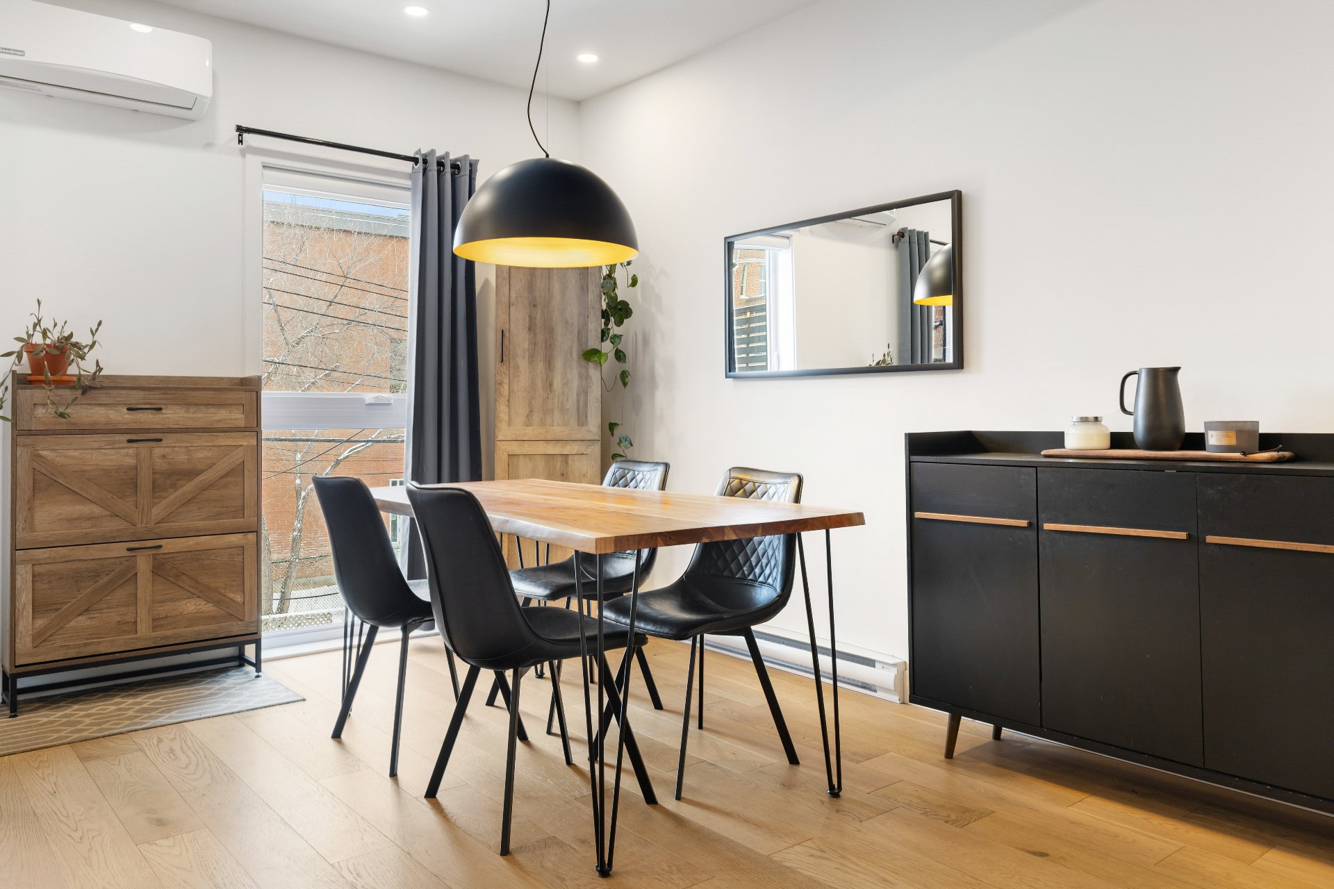 Photo - Salle à manger