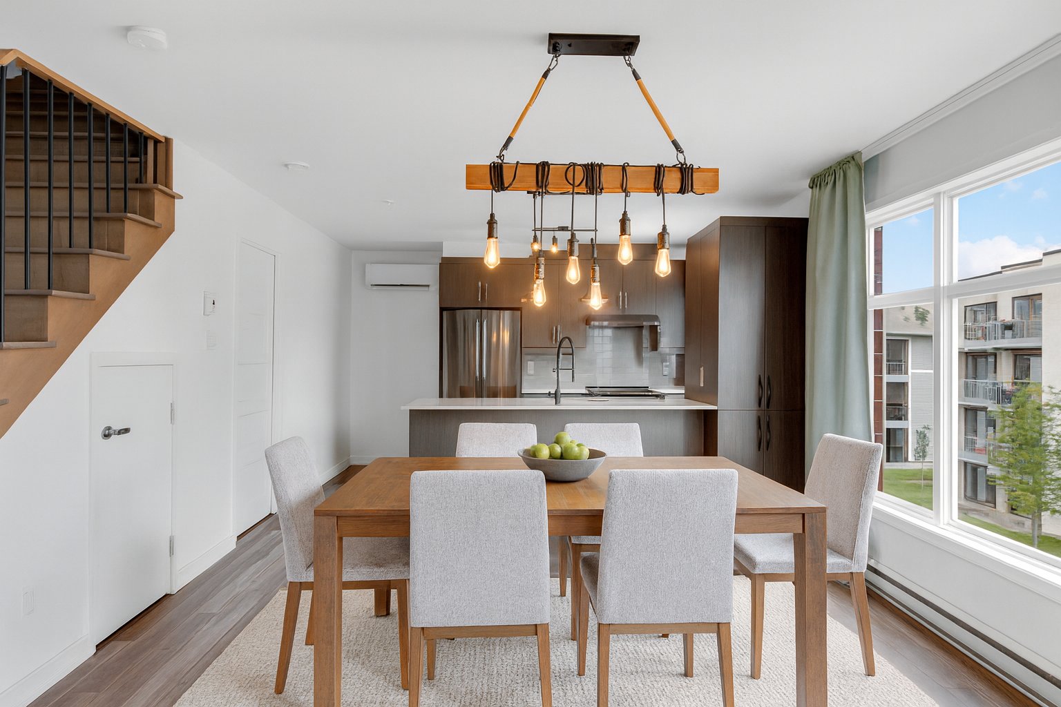 Photo - Salle à manger