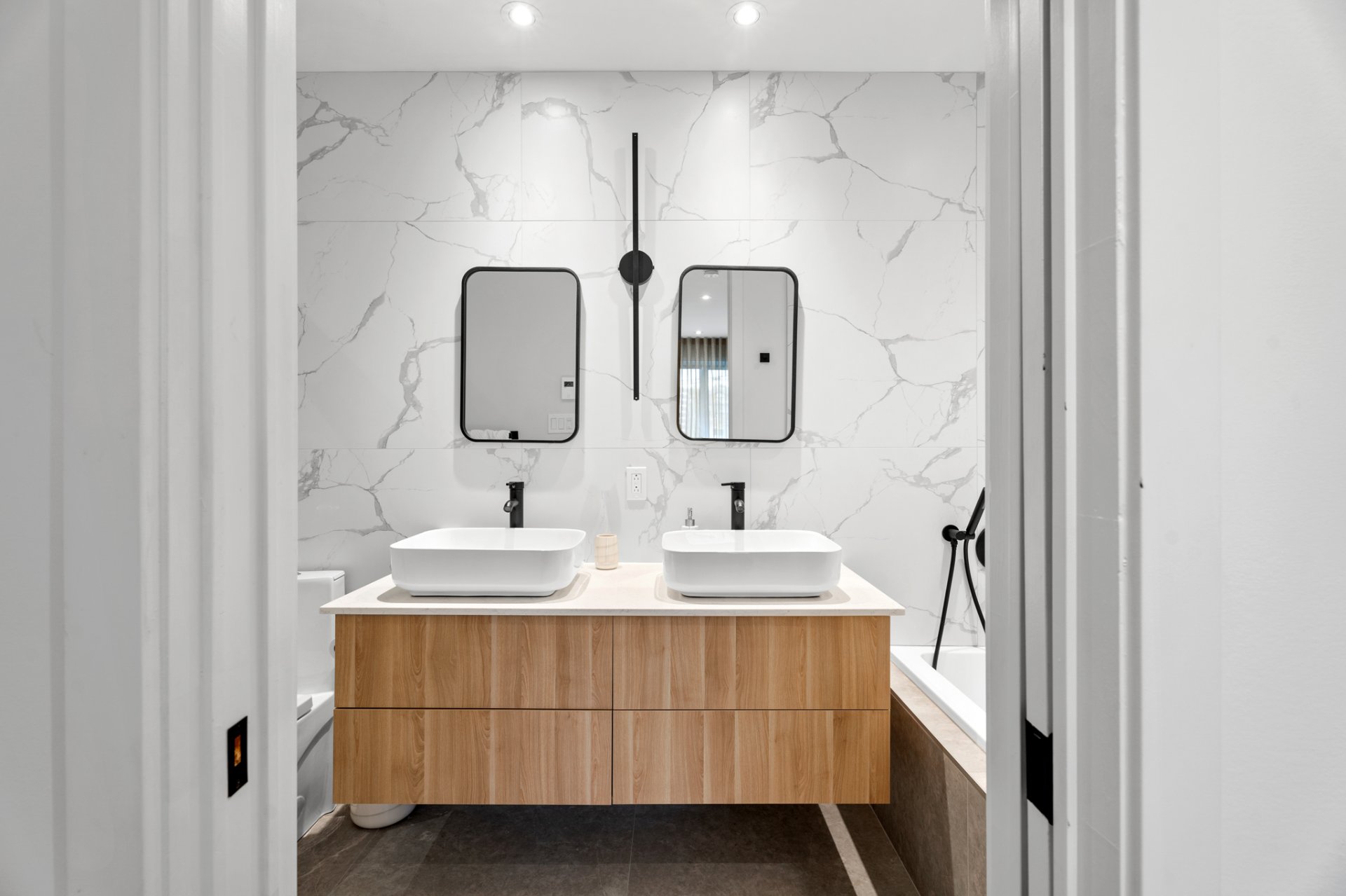 Photo - Salle de bains attenante à la CCP