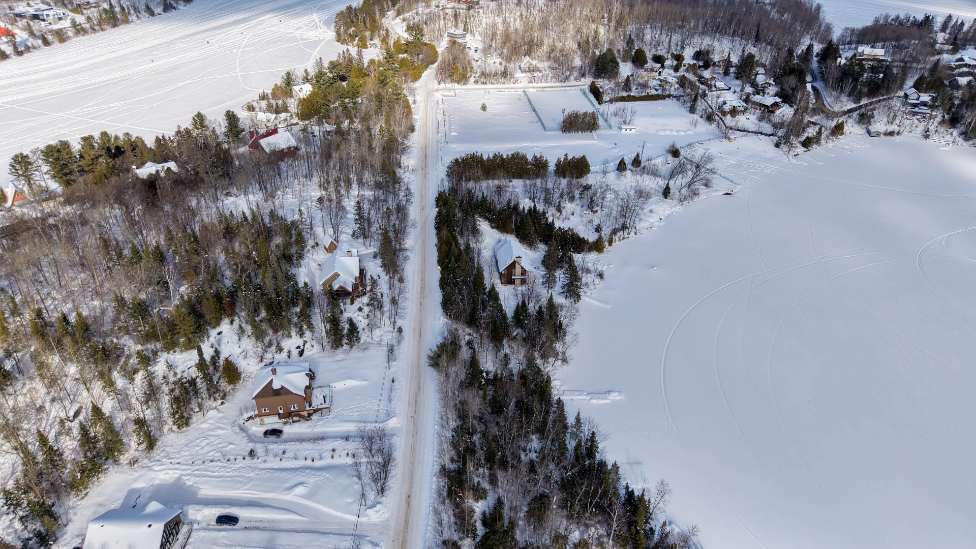 Accès au plan d'eau