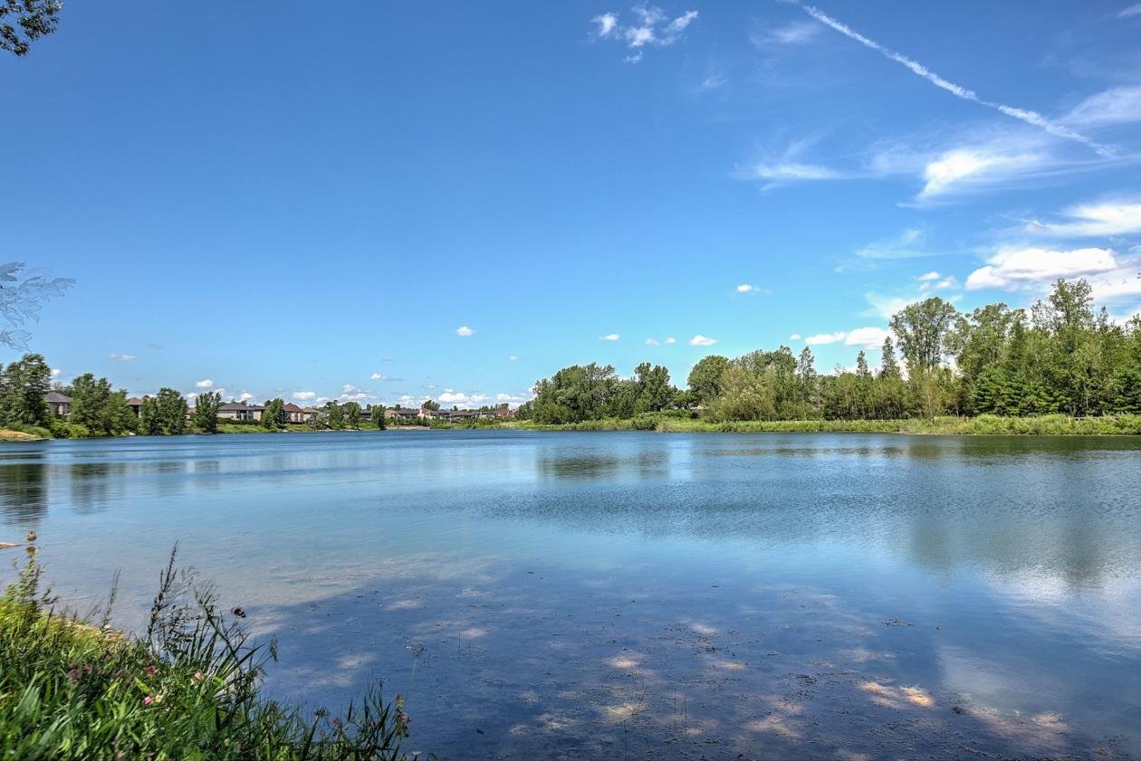 Accès au plan d'eau