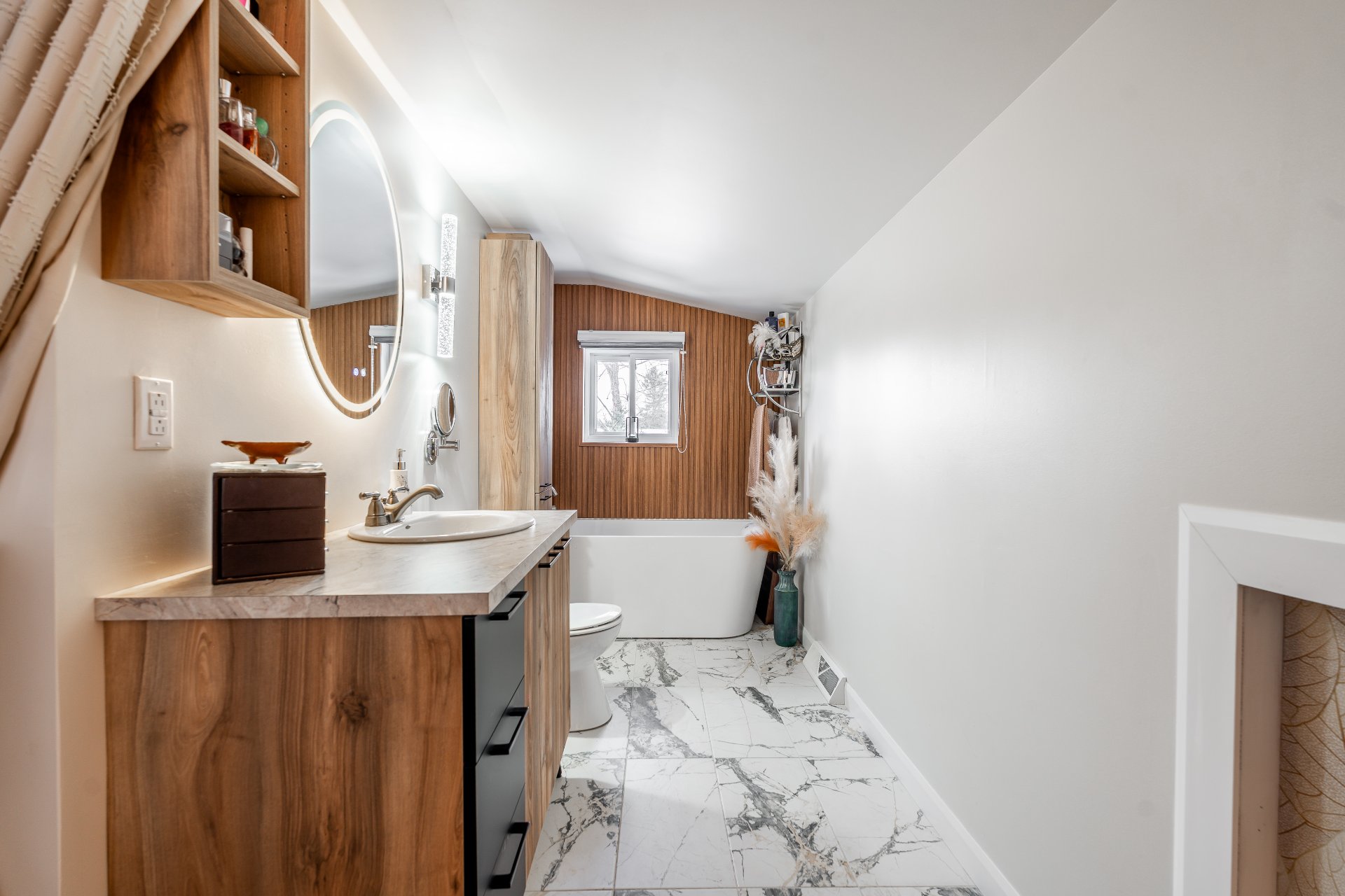 Salle de bains attenante à la CCP