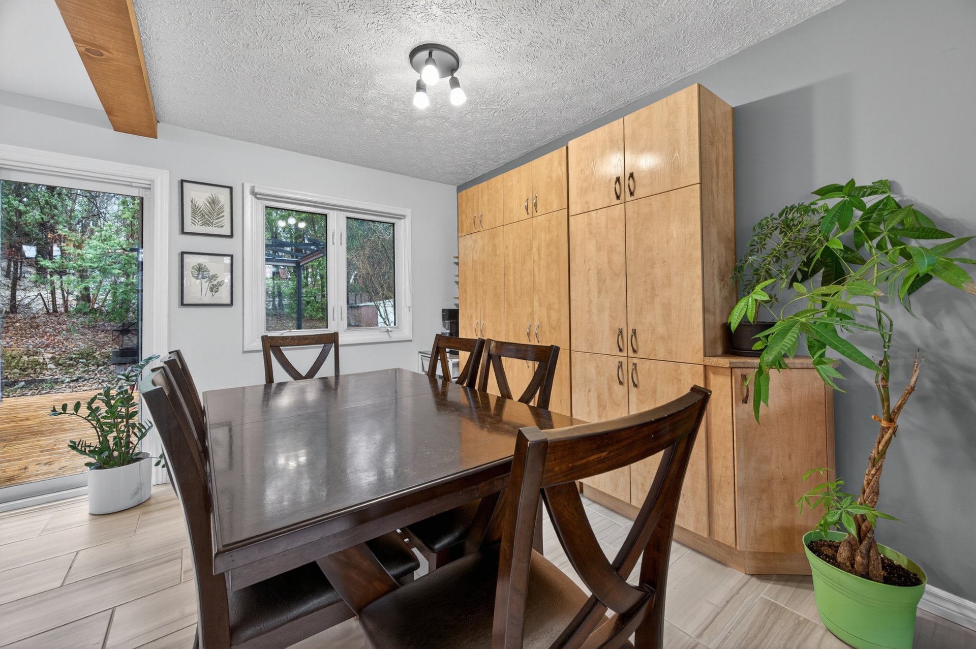 Photo - Salle à manger