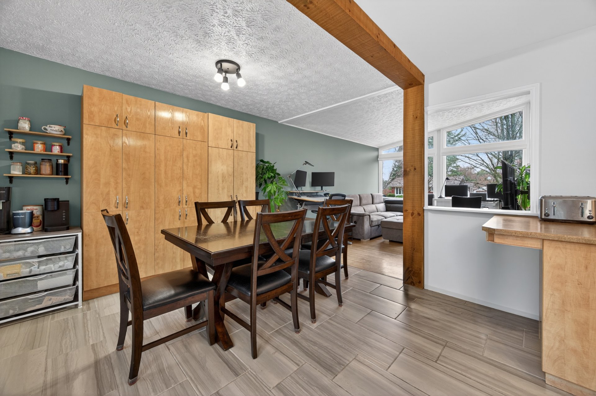 Photo - Salle à manger