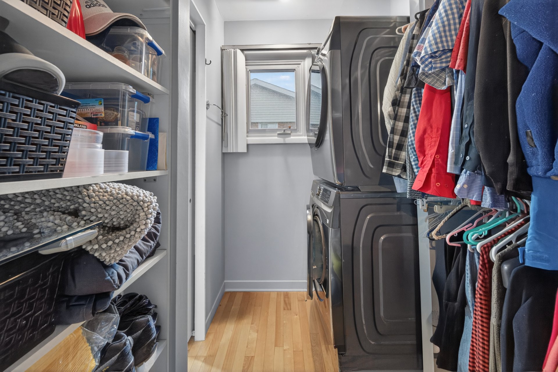 Photo - Penderie (Walk-in)