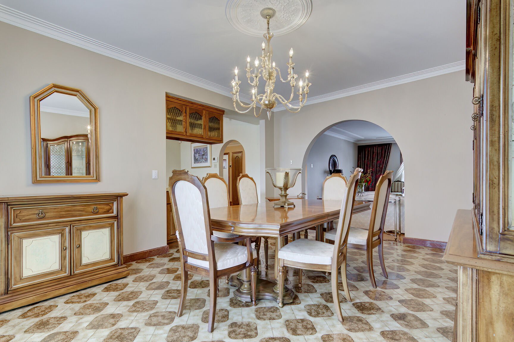 Photo - Dining room