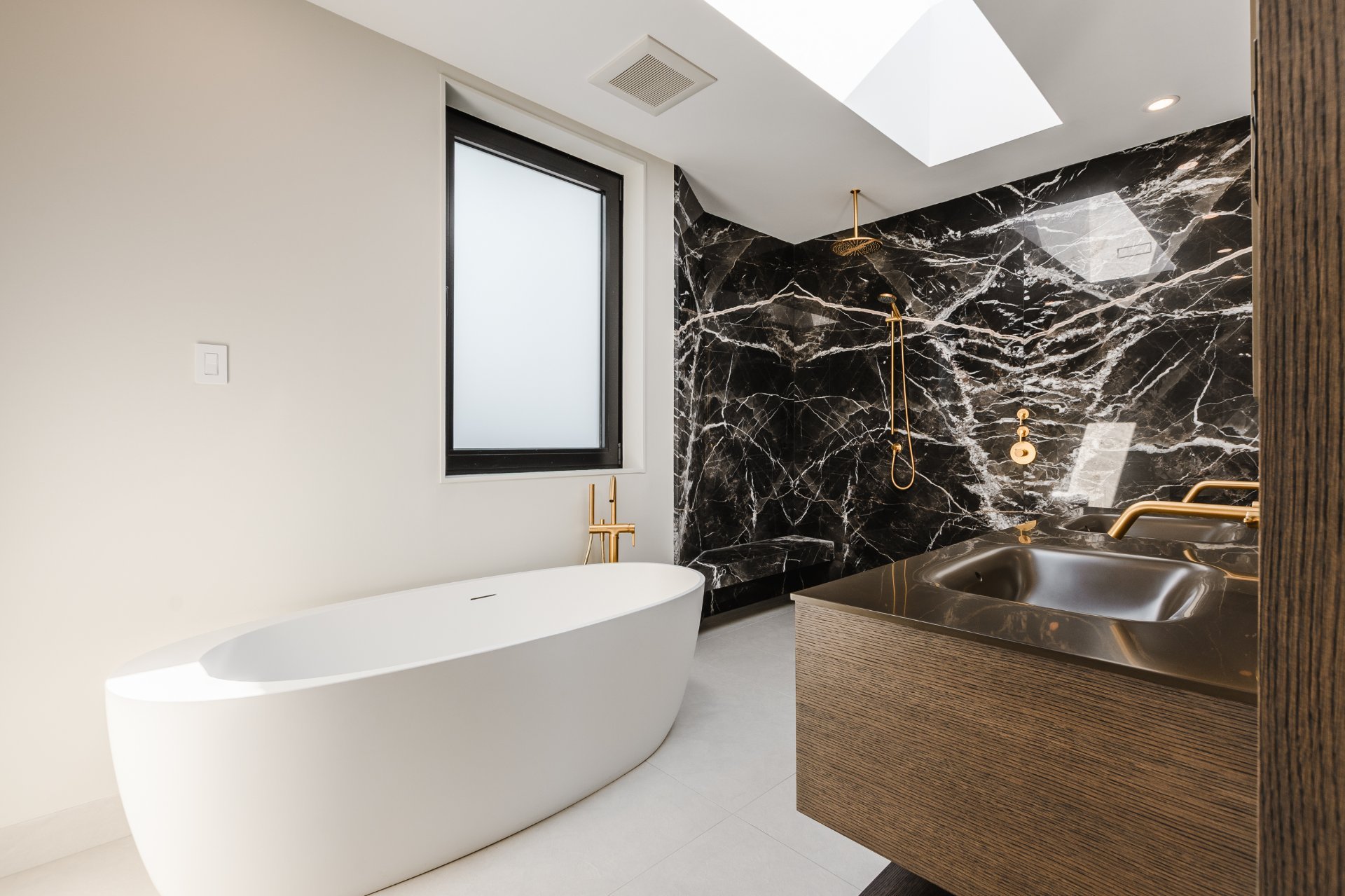 Salle de bains attenante à la CCP