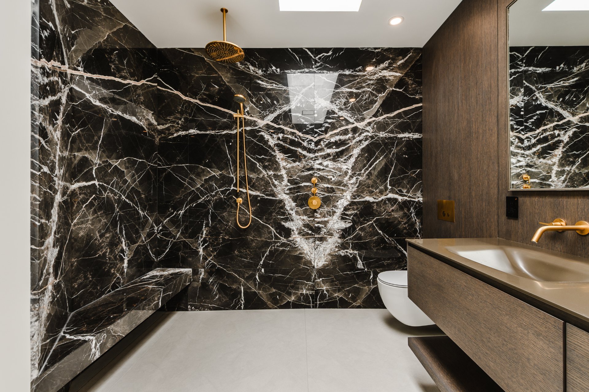 Salle de bains attenante à la CCP