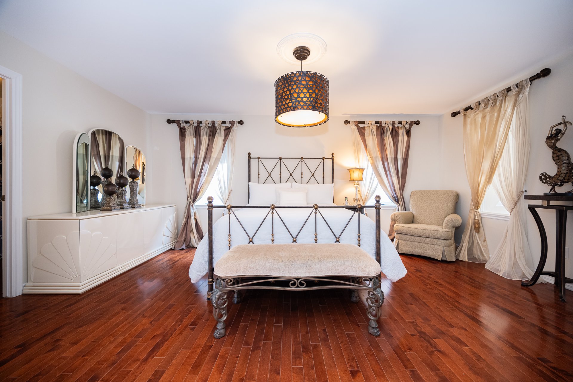 Chambre à coucher principale