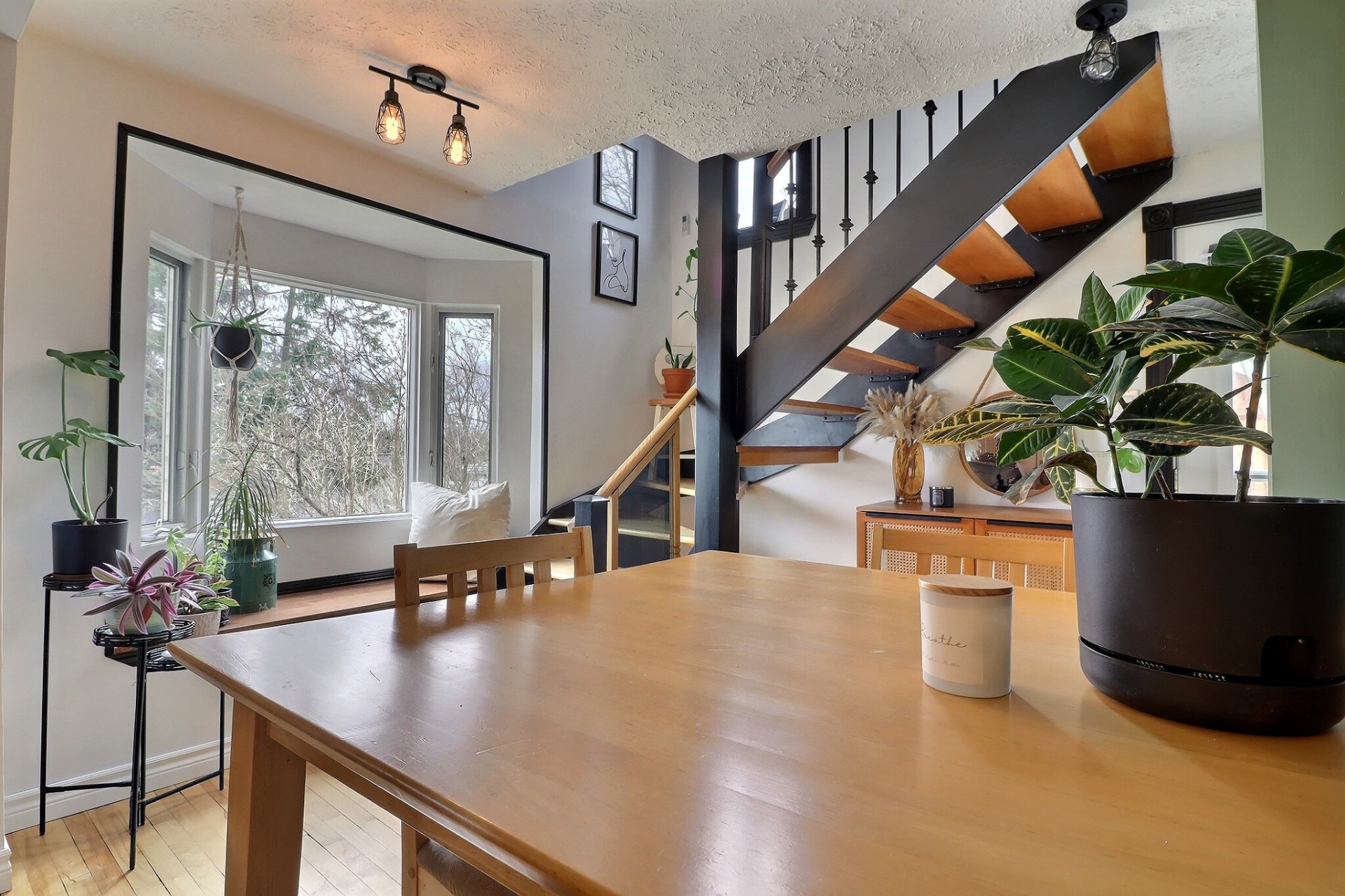 Photo - Salle à manger