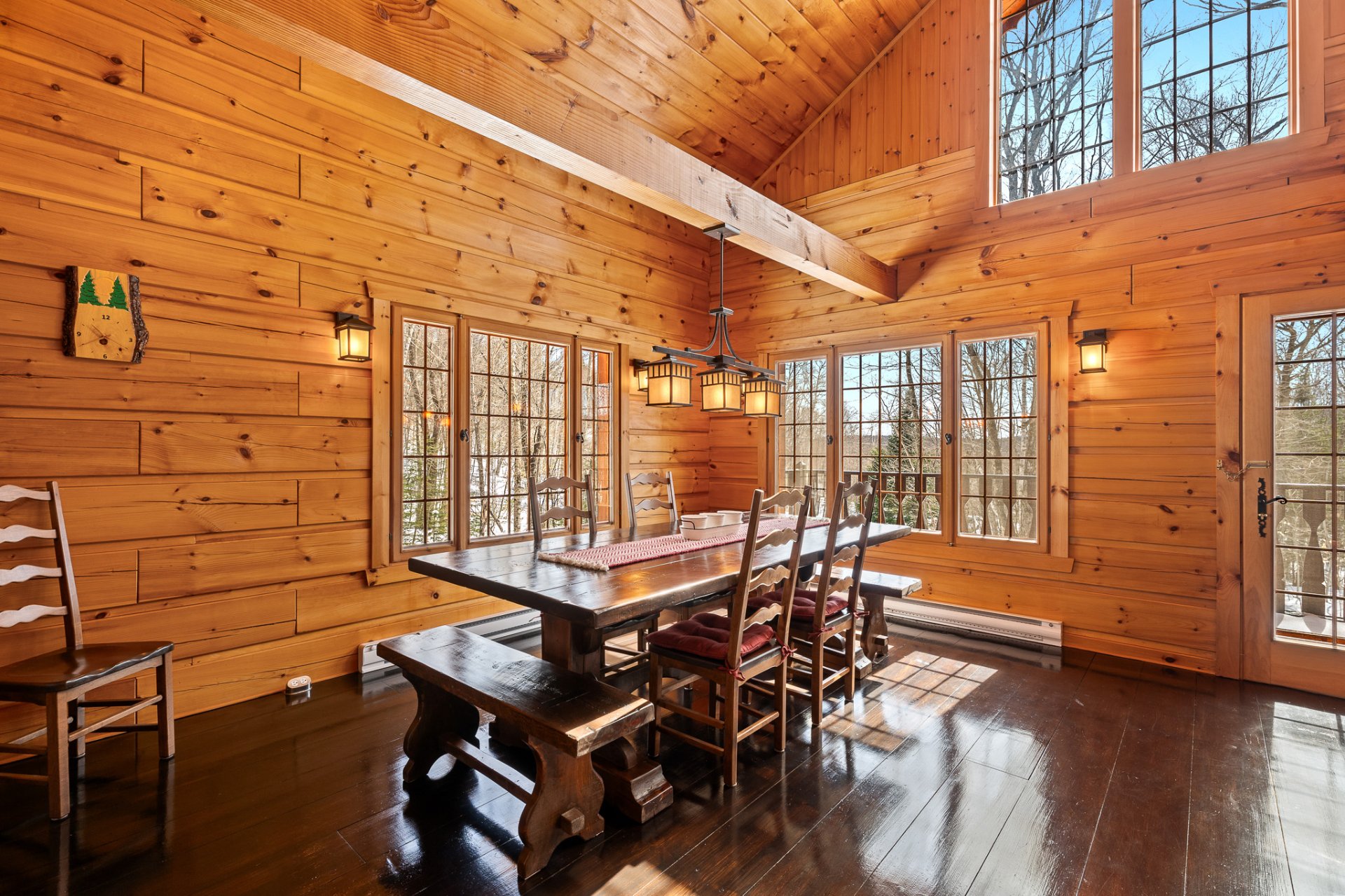 Photo - Salle à manger