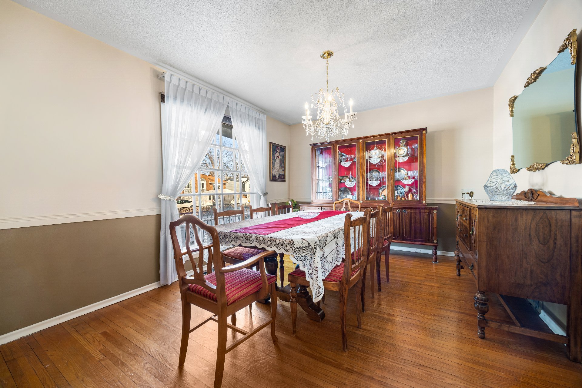 Photo - Salle à manger