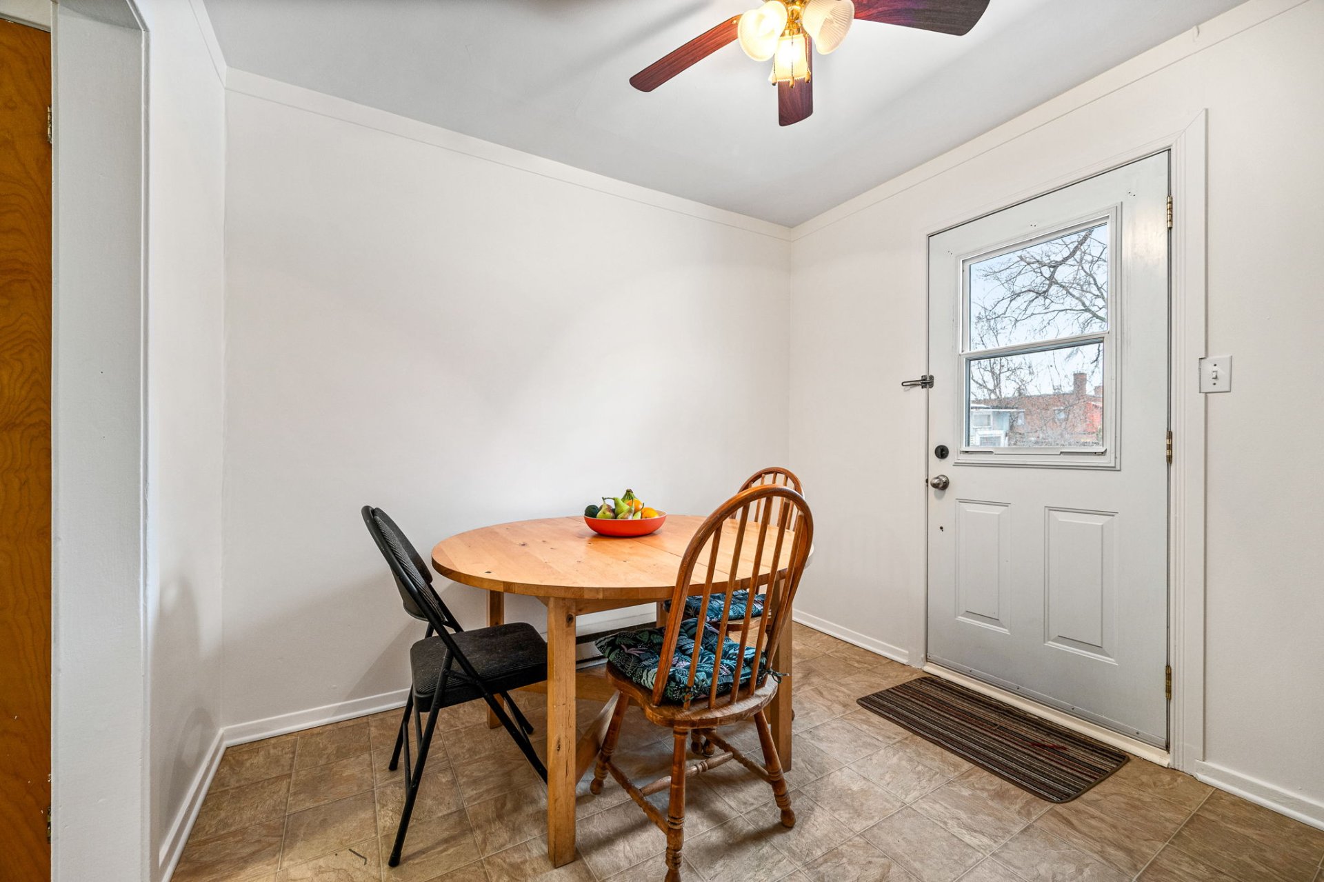 Photo - Salle à manger