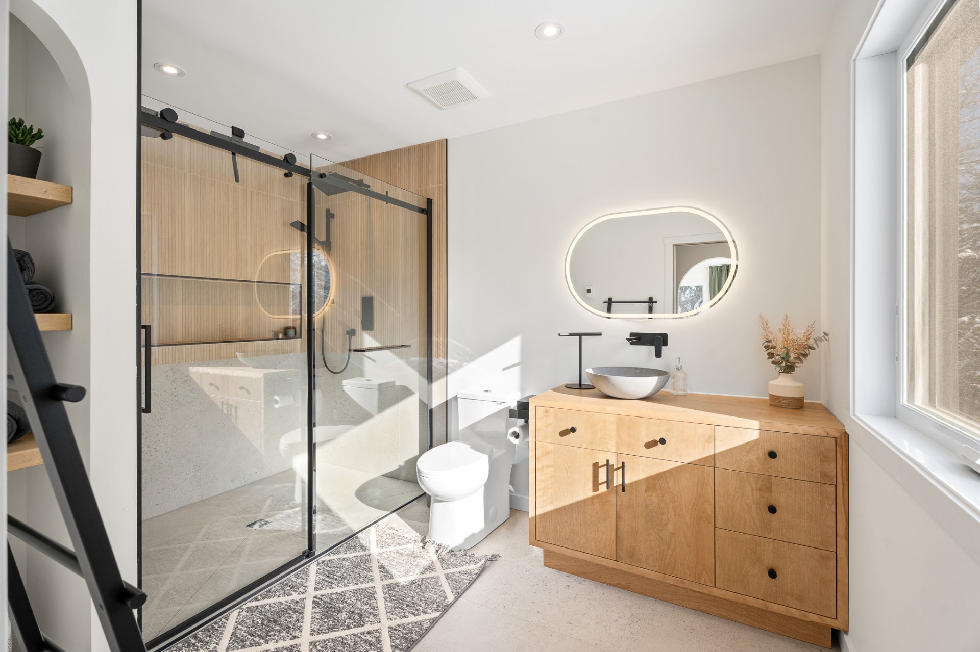 Photo - Salle de bains attenante à la CCP