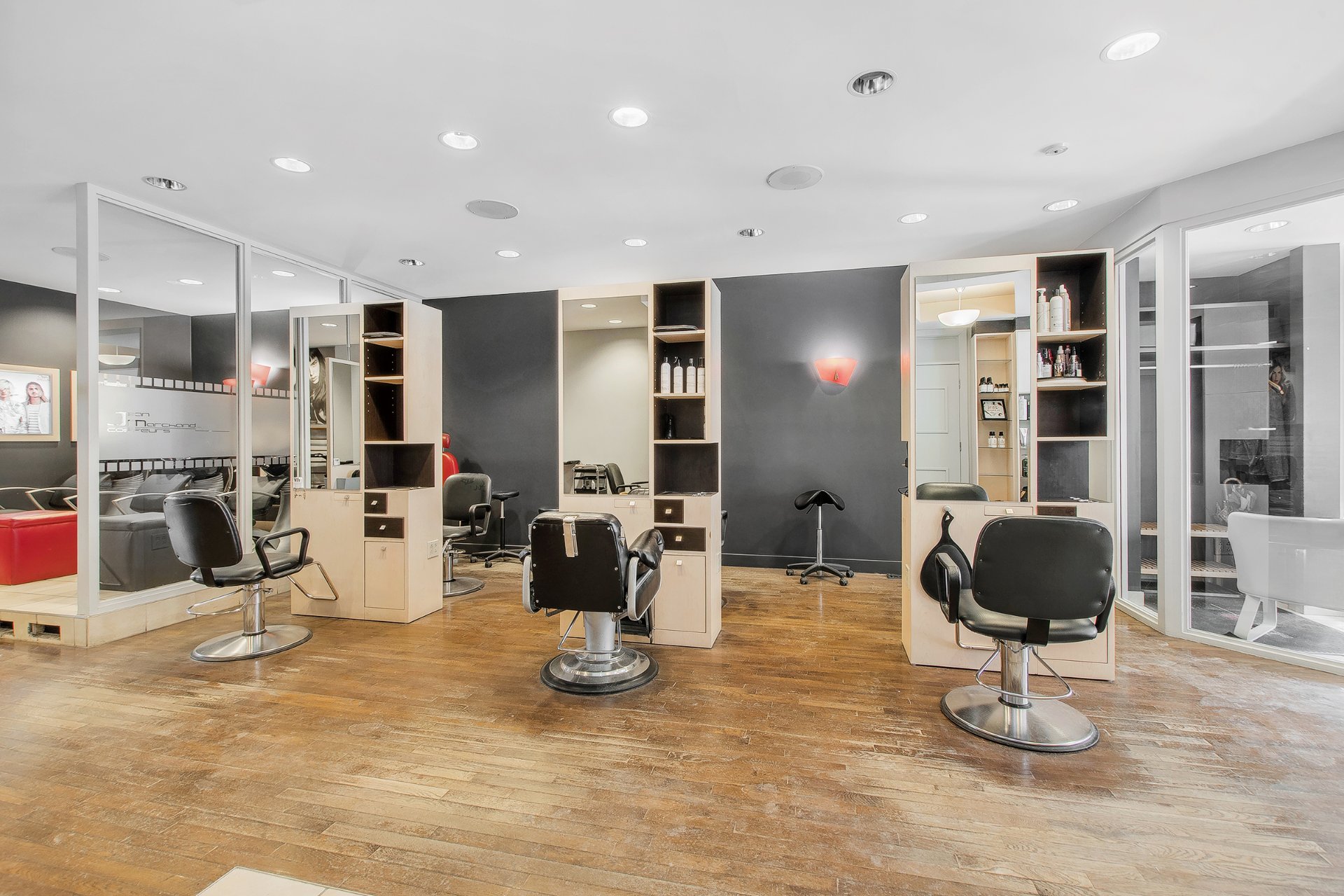 Salon