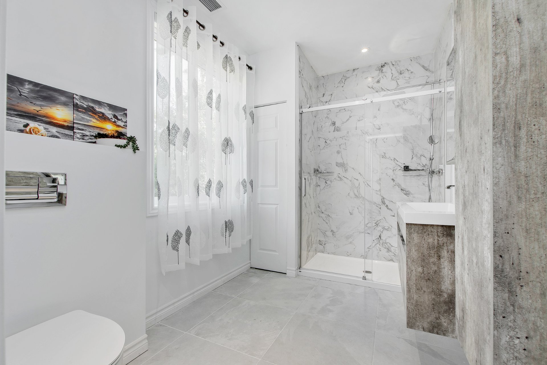 Salle de bains attenante à la CCP