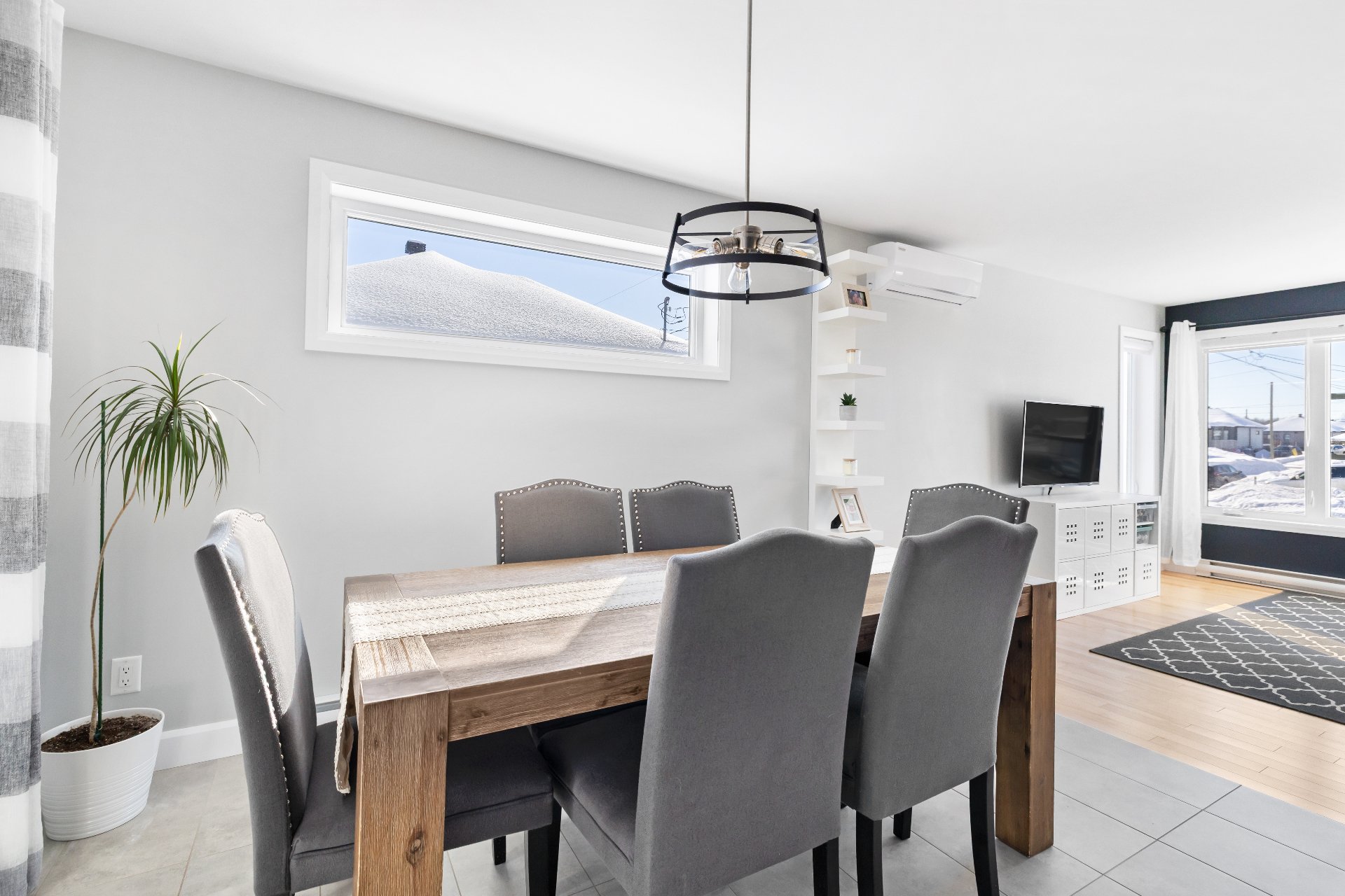 Photo - Salle à manger