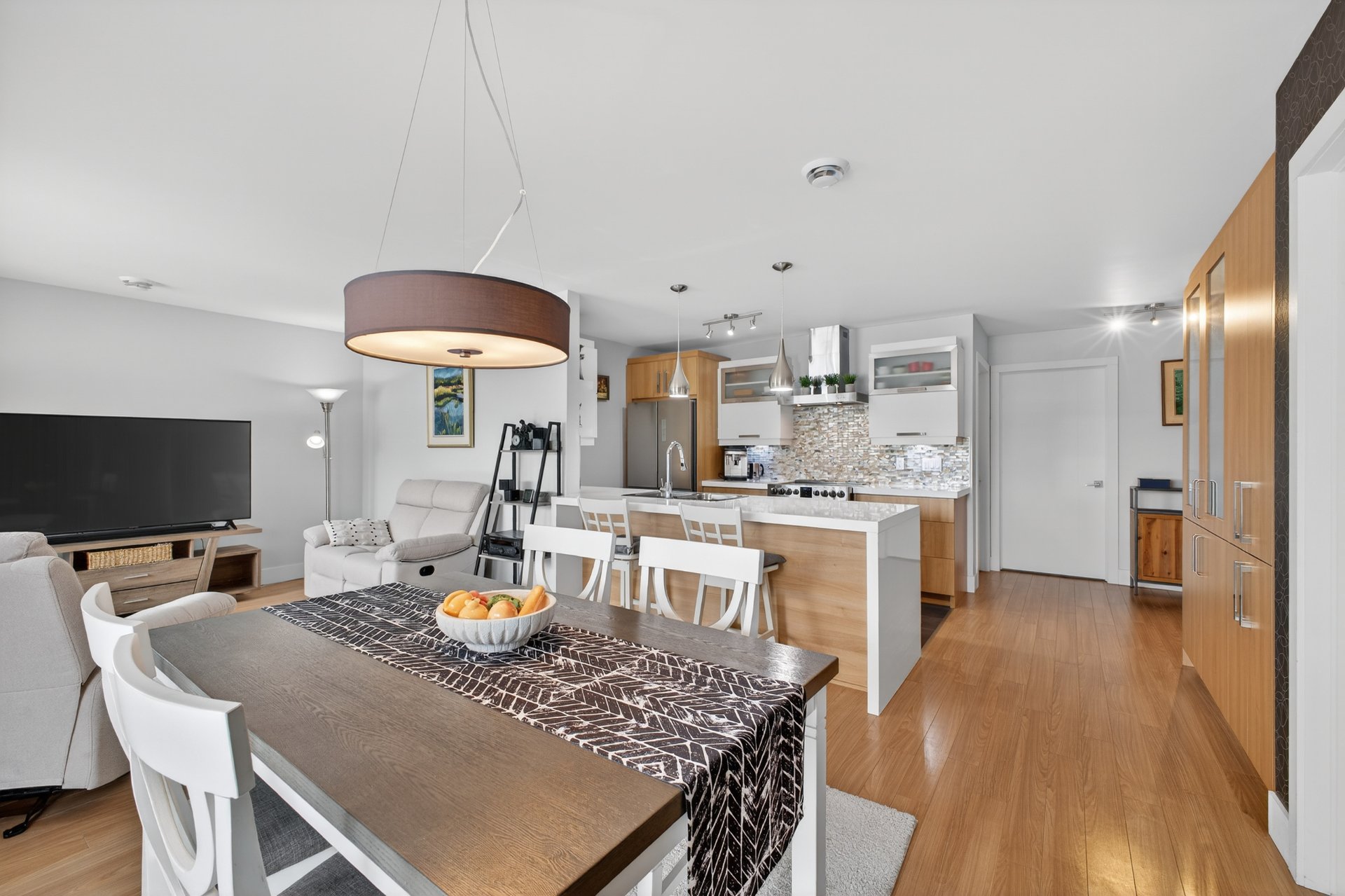 Photo - Salle à manger