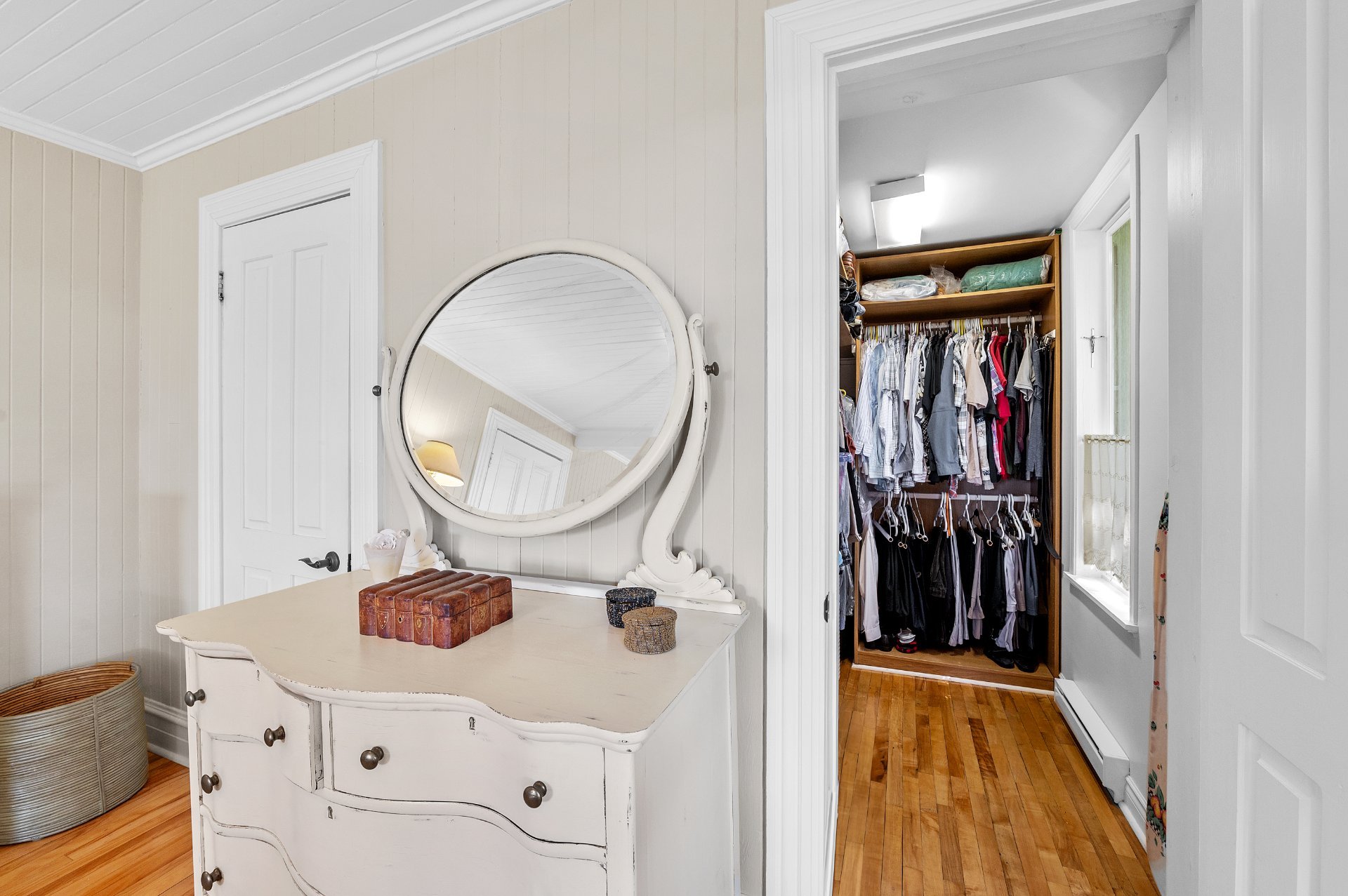 Photo - Penderie (Walk-in)