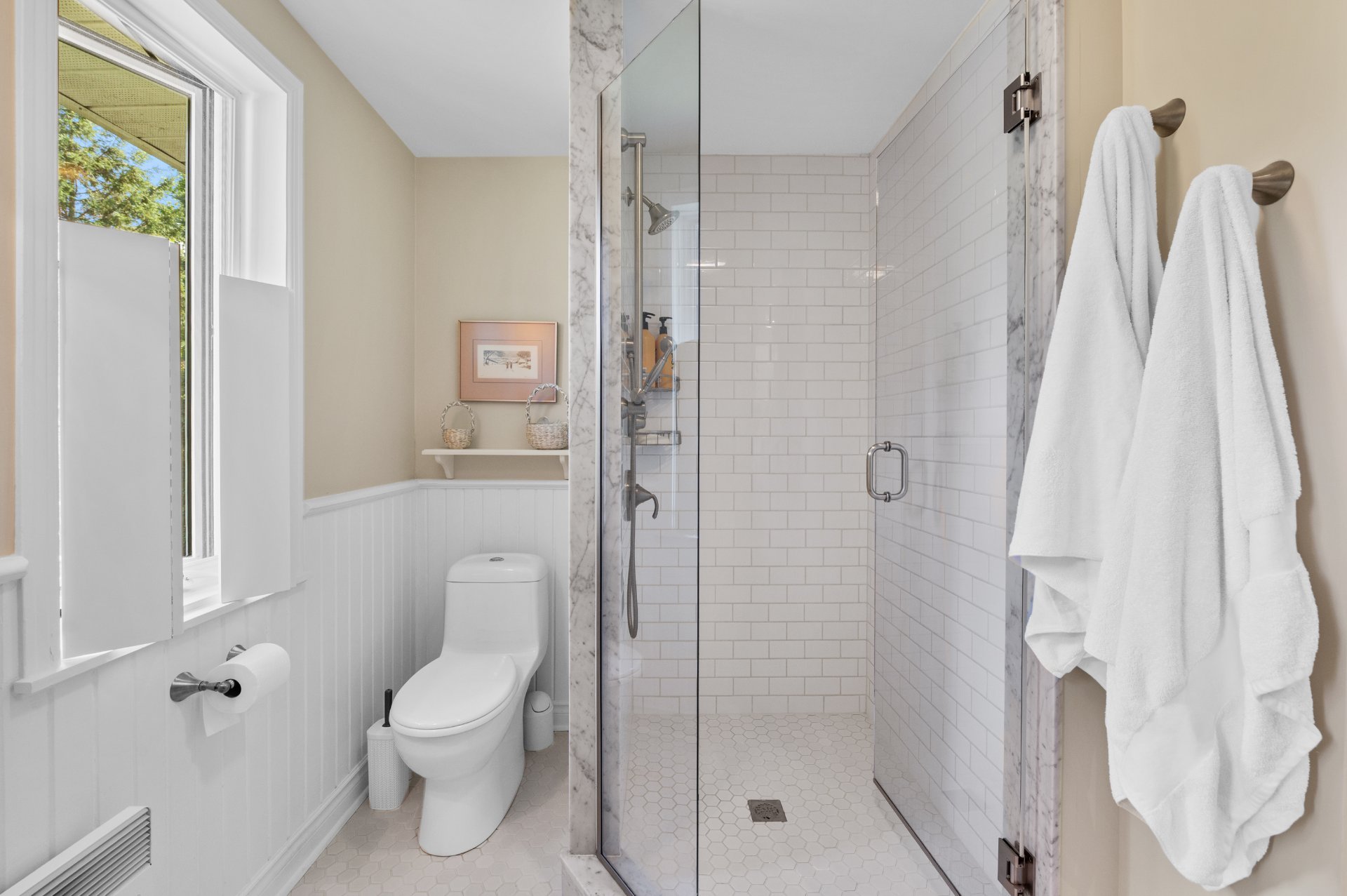 Photo - Salle de bains attenante à la CCP