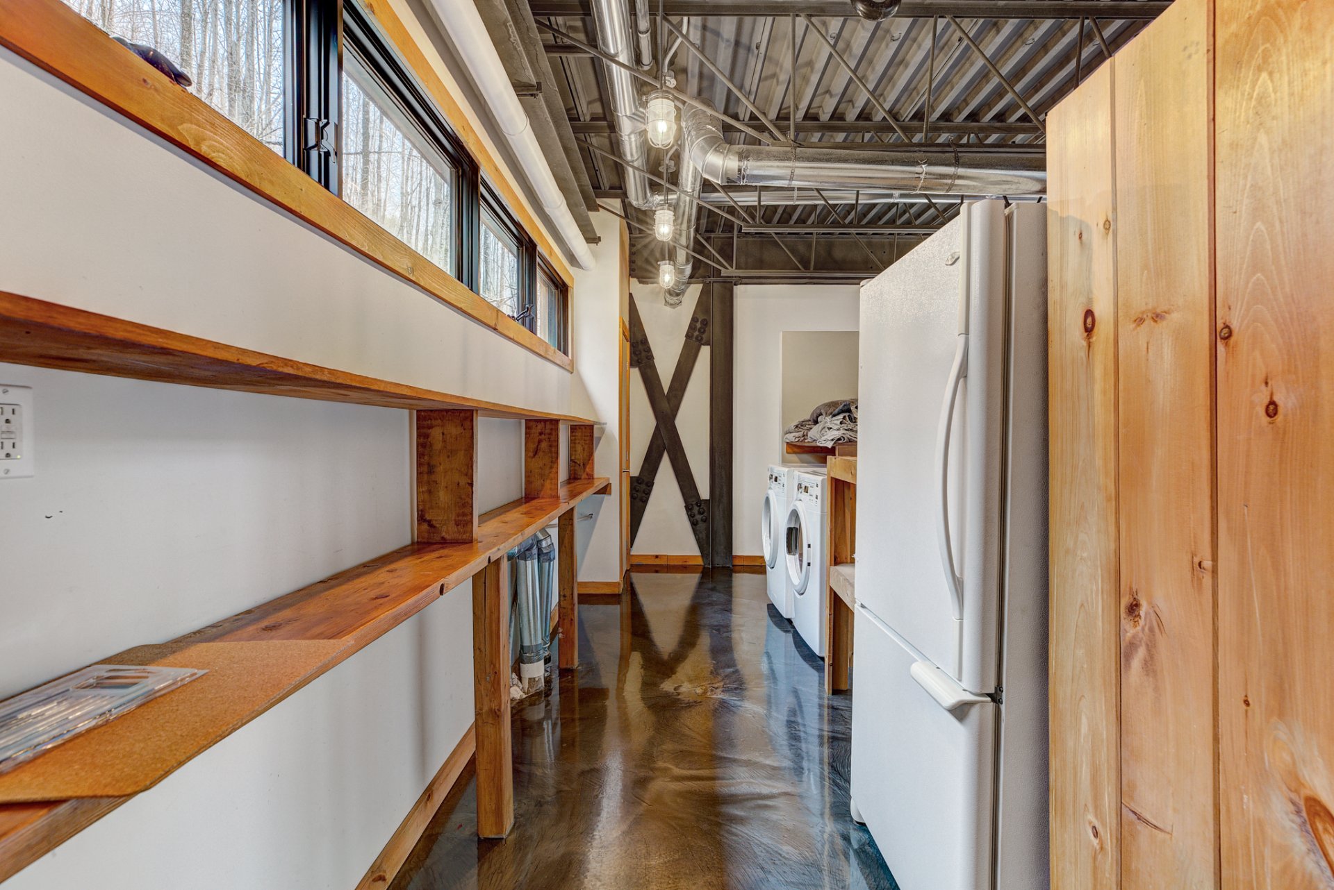 Photo - Laundry room