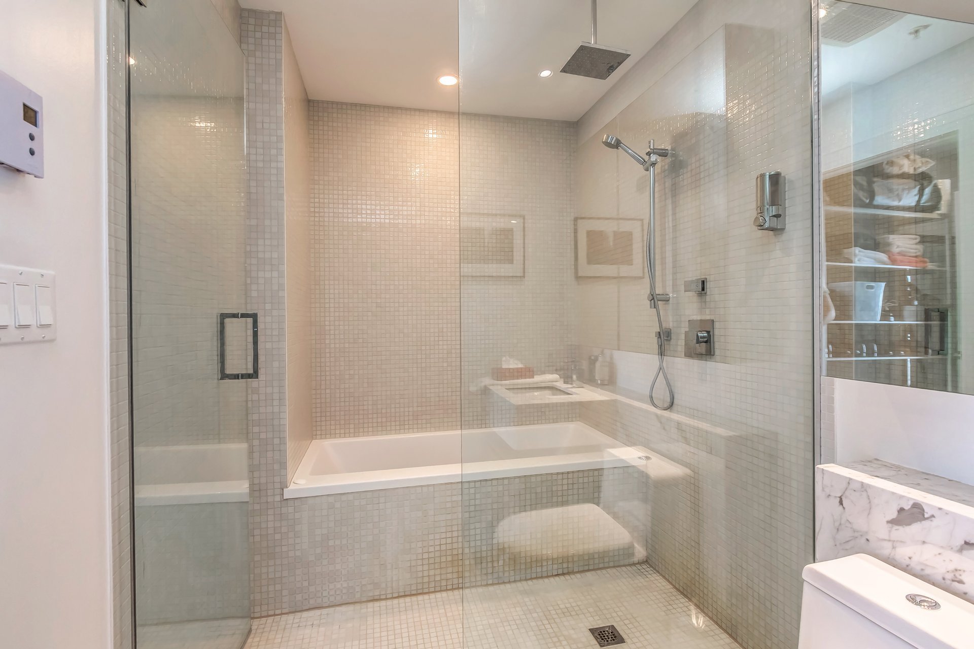 Salle de bains attenante à la CCP