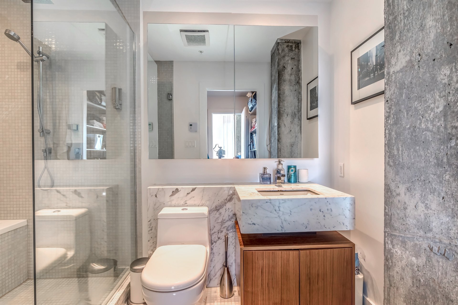 Salle de bains attenante à la CCP