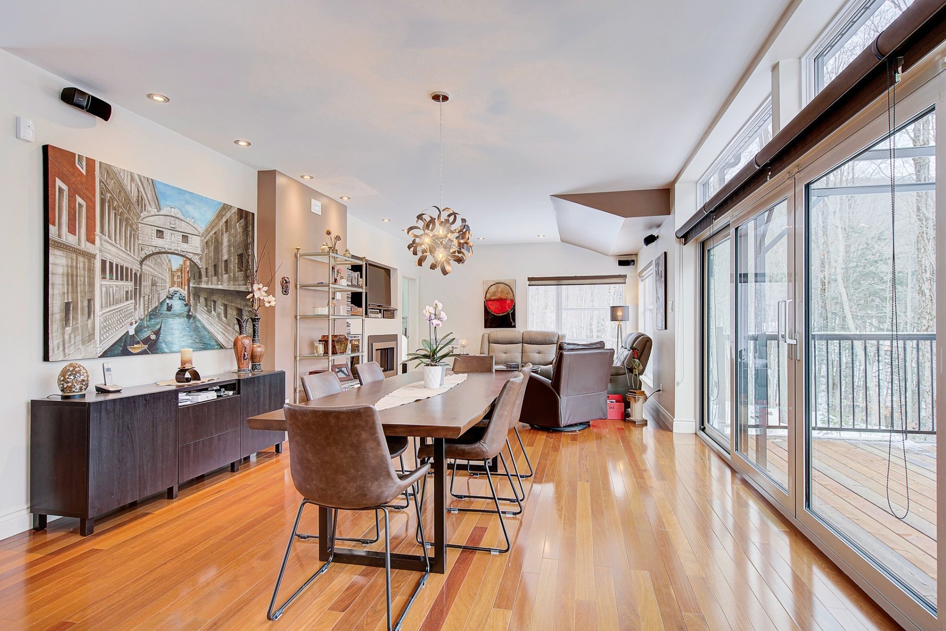 Photo - Salle à manger