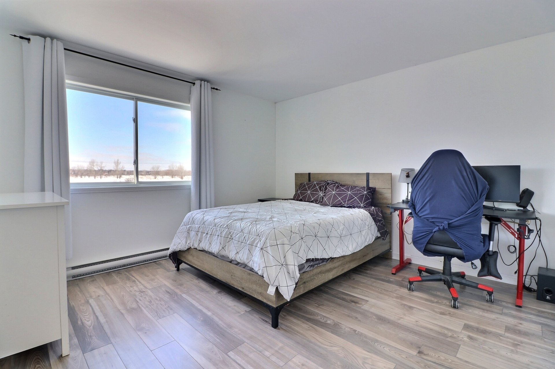 Photo - Primary bedroom