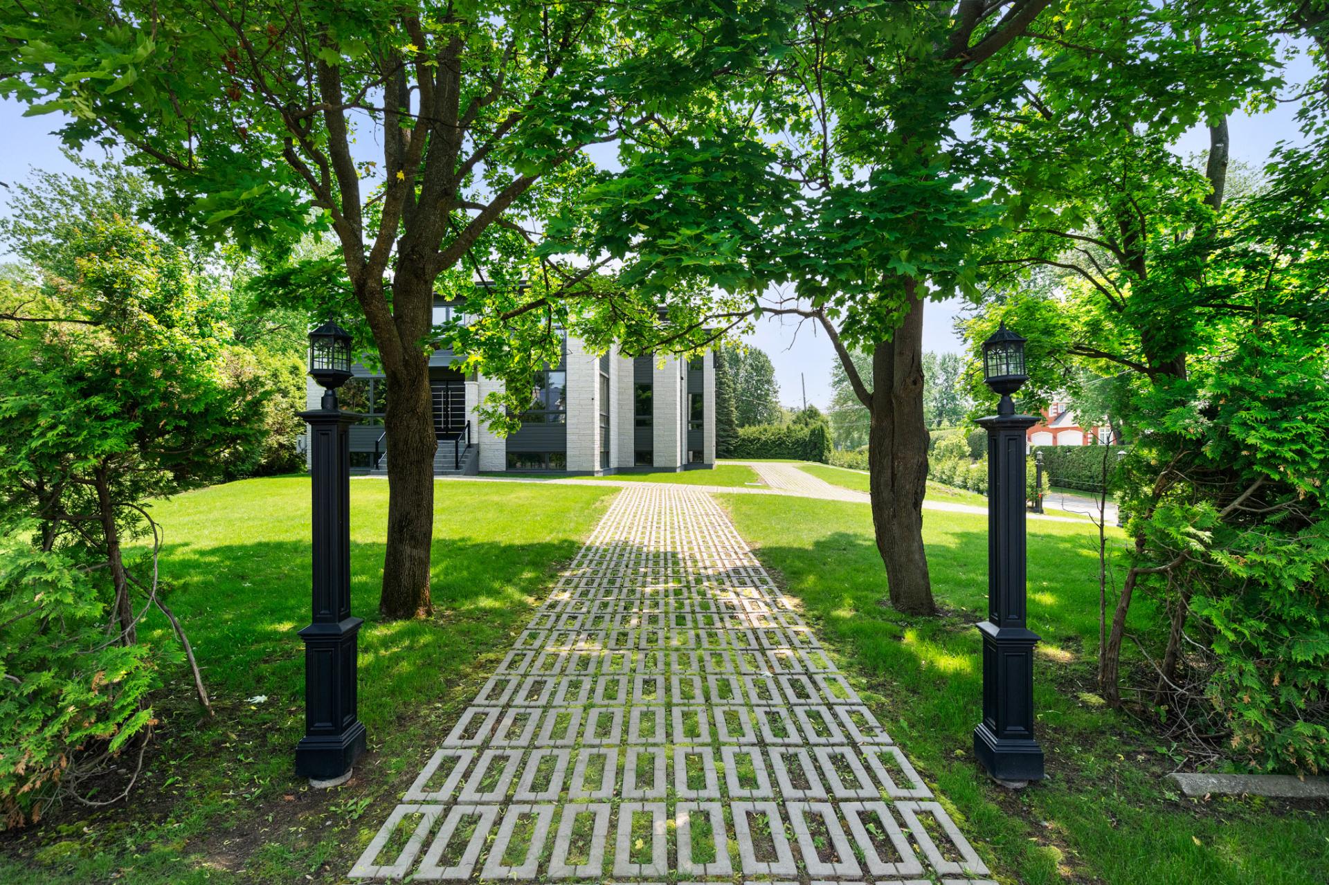 Photo - Entrée extérieure