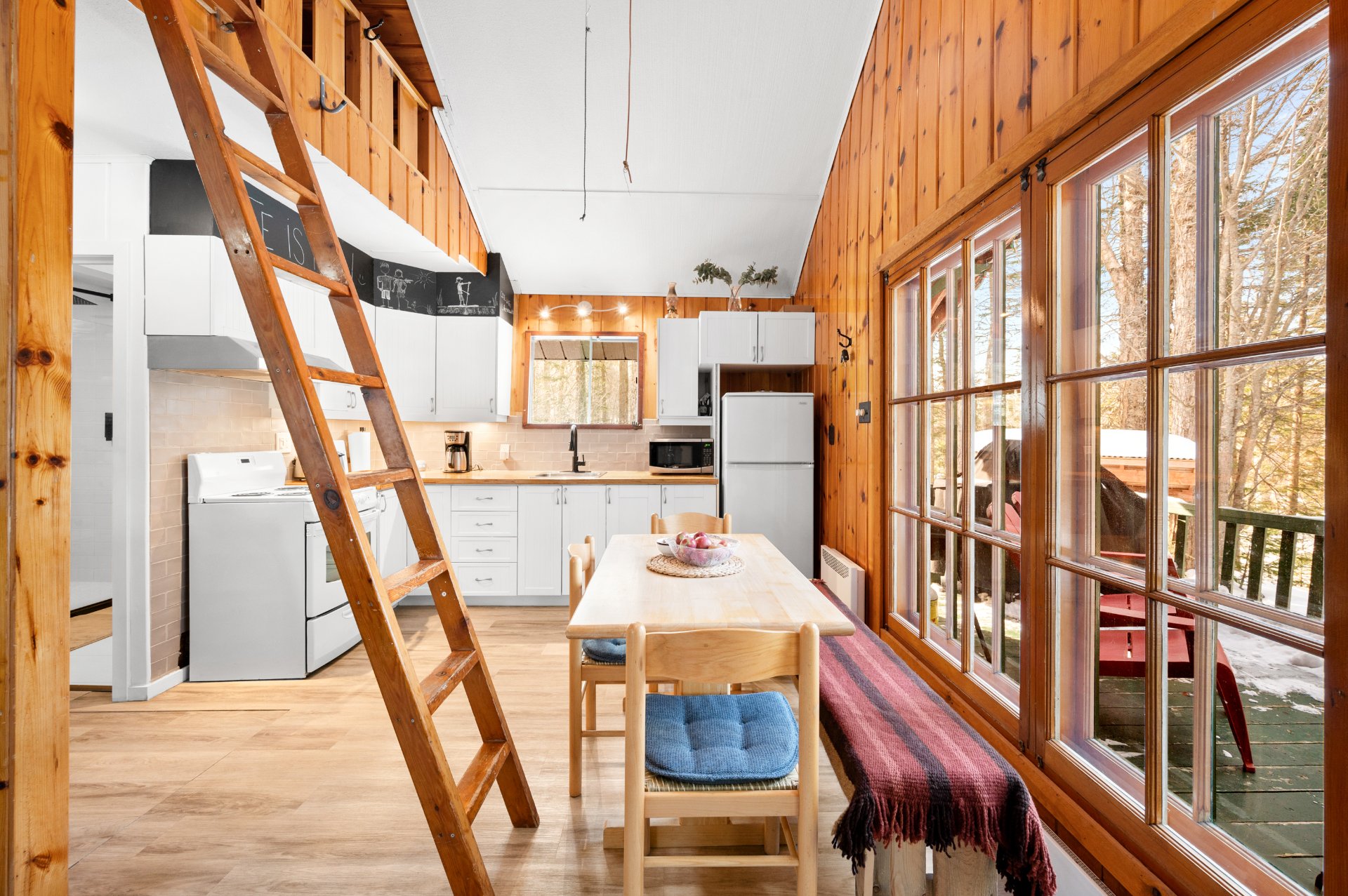 Photo - Salle à manger