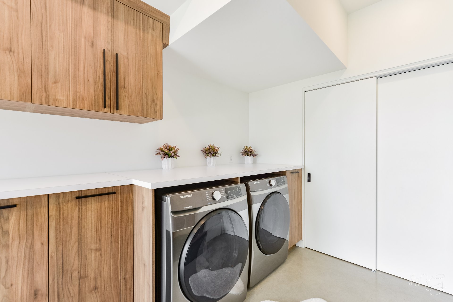 Photo - Laundry room