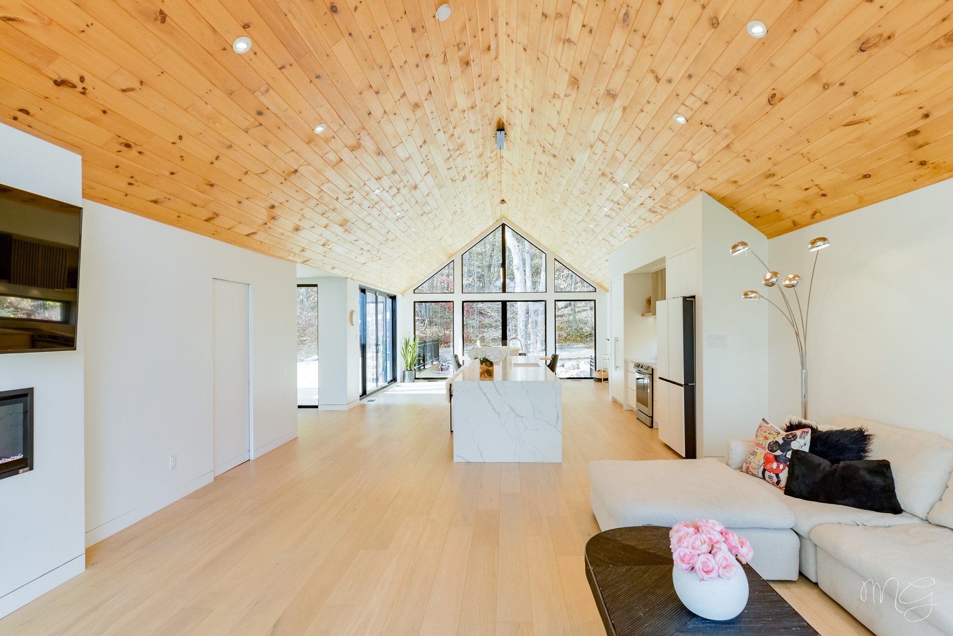 Photo - Overall View