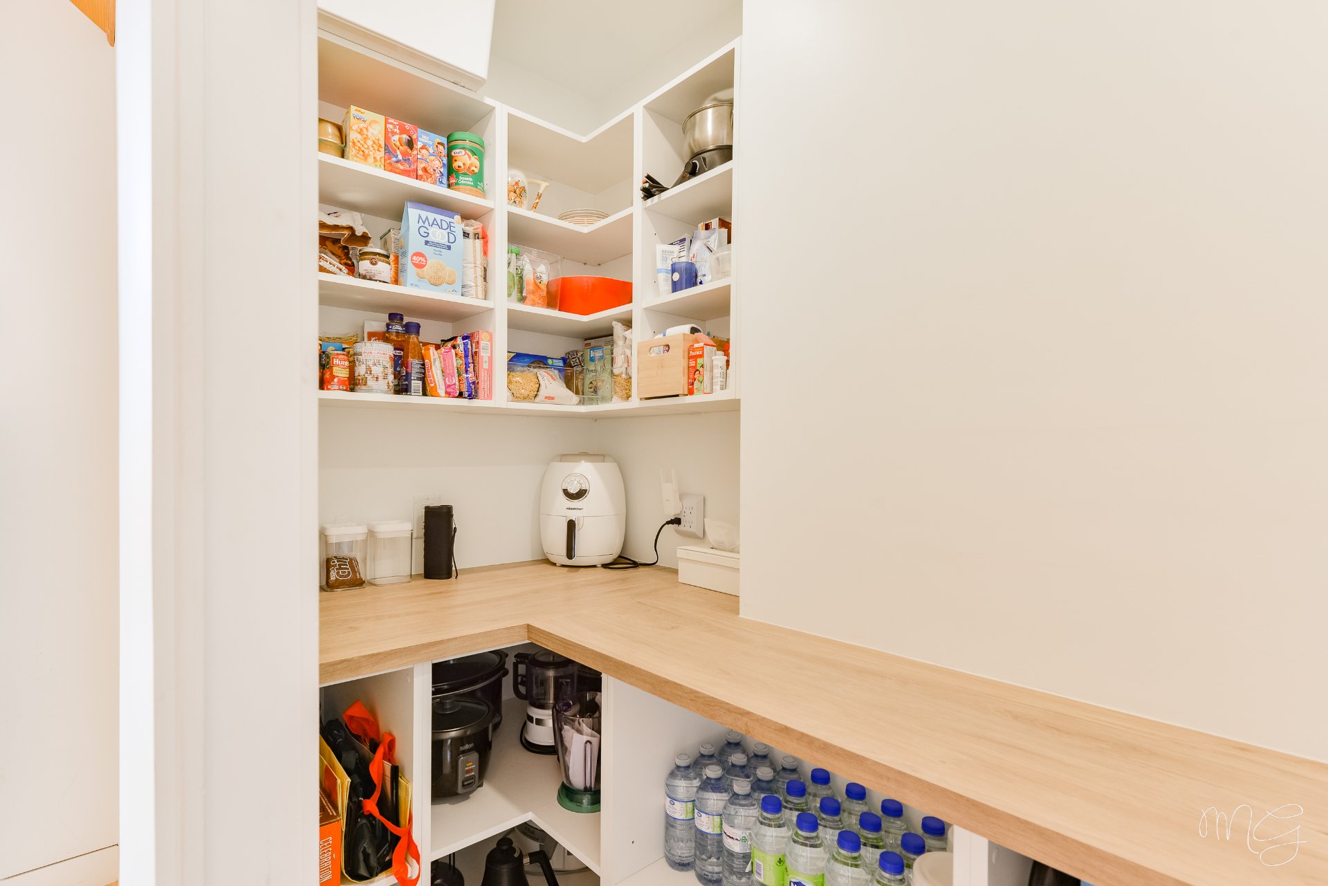 Photo - Walk-in closet