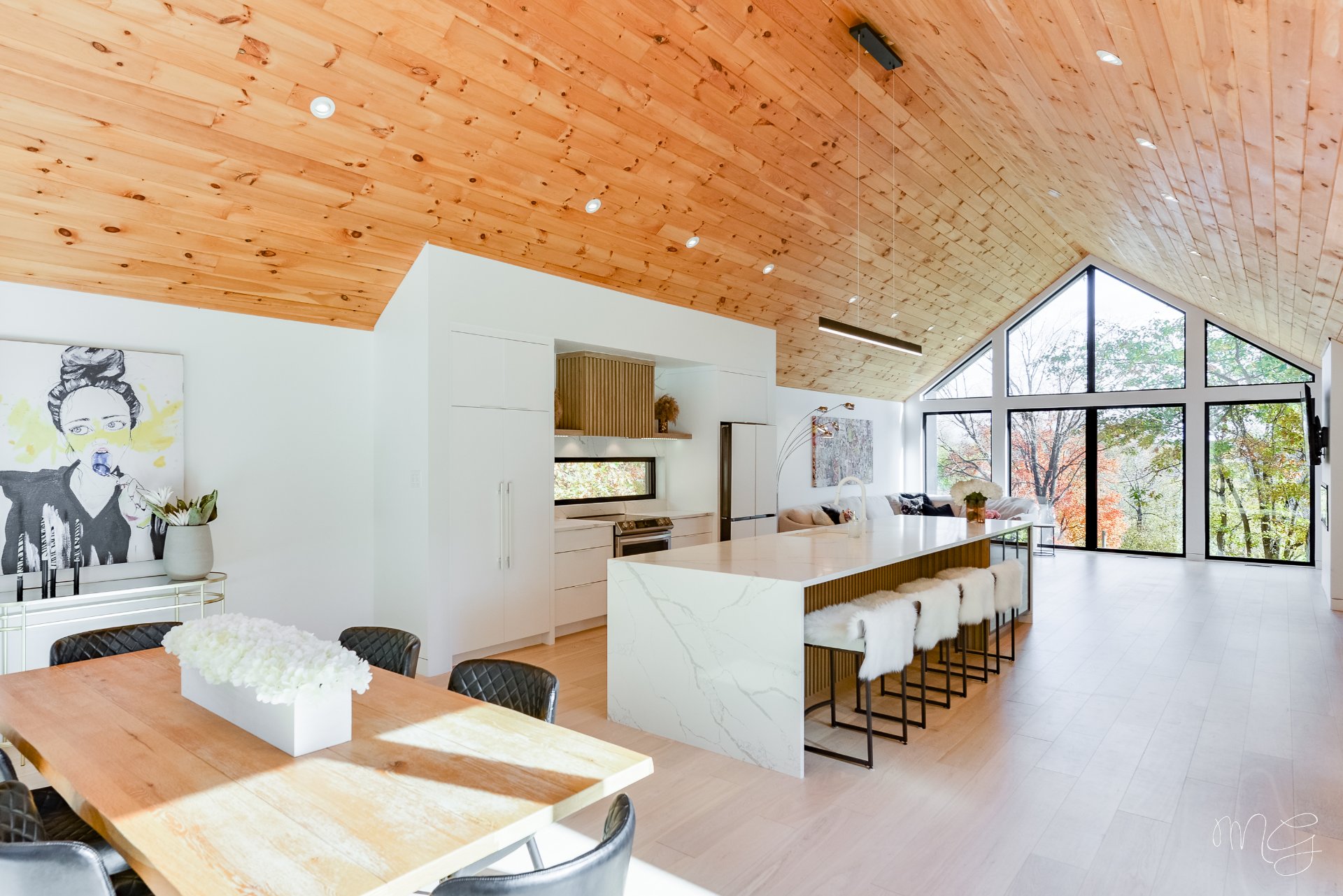 Photo - Overall View