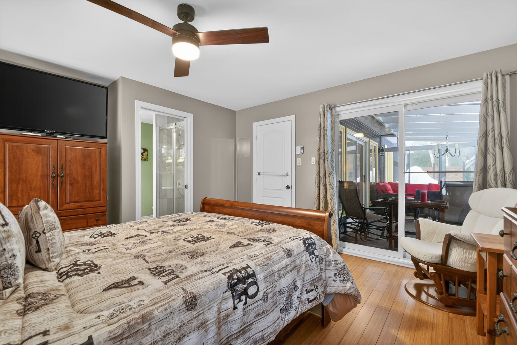 Chambre à coucher principale