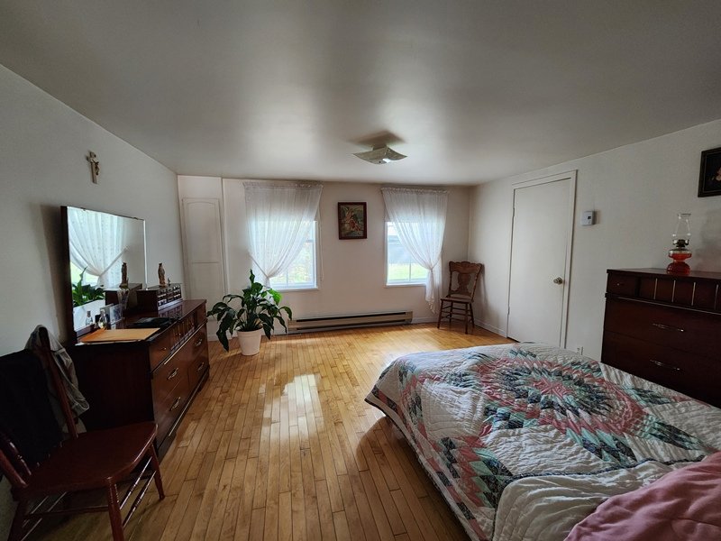 Photo - Primary bedroom